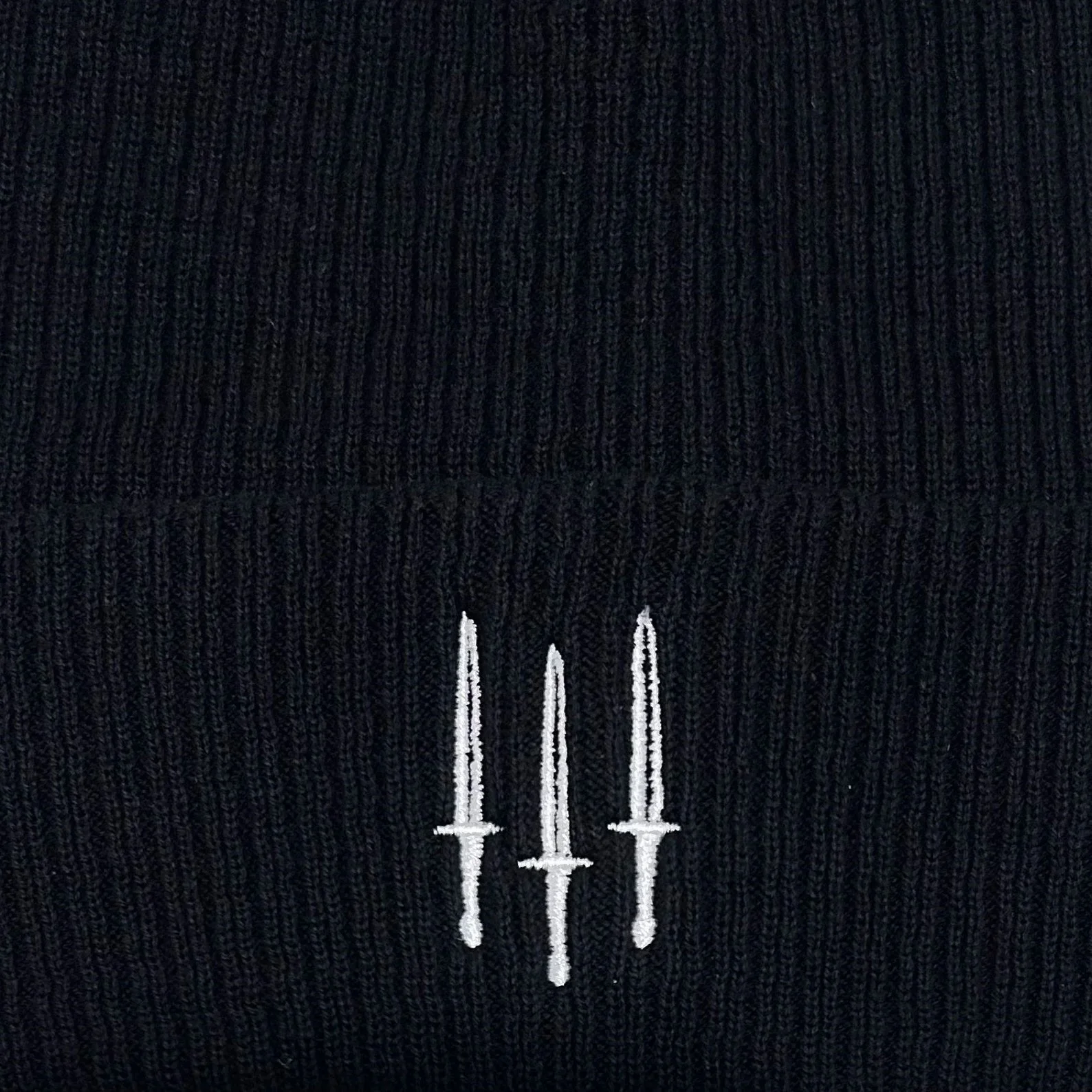DAGGERS Beanie 100% Organic Cotton DUH VOLI