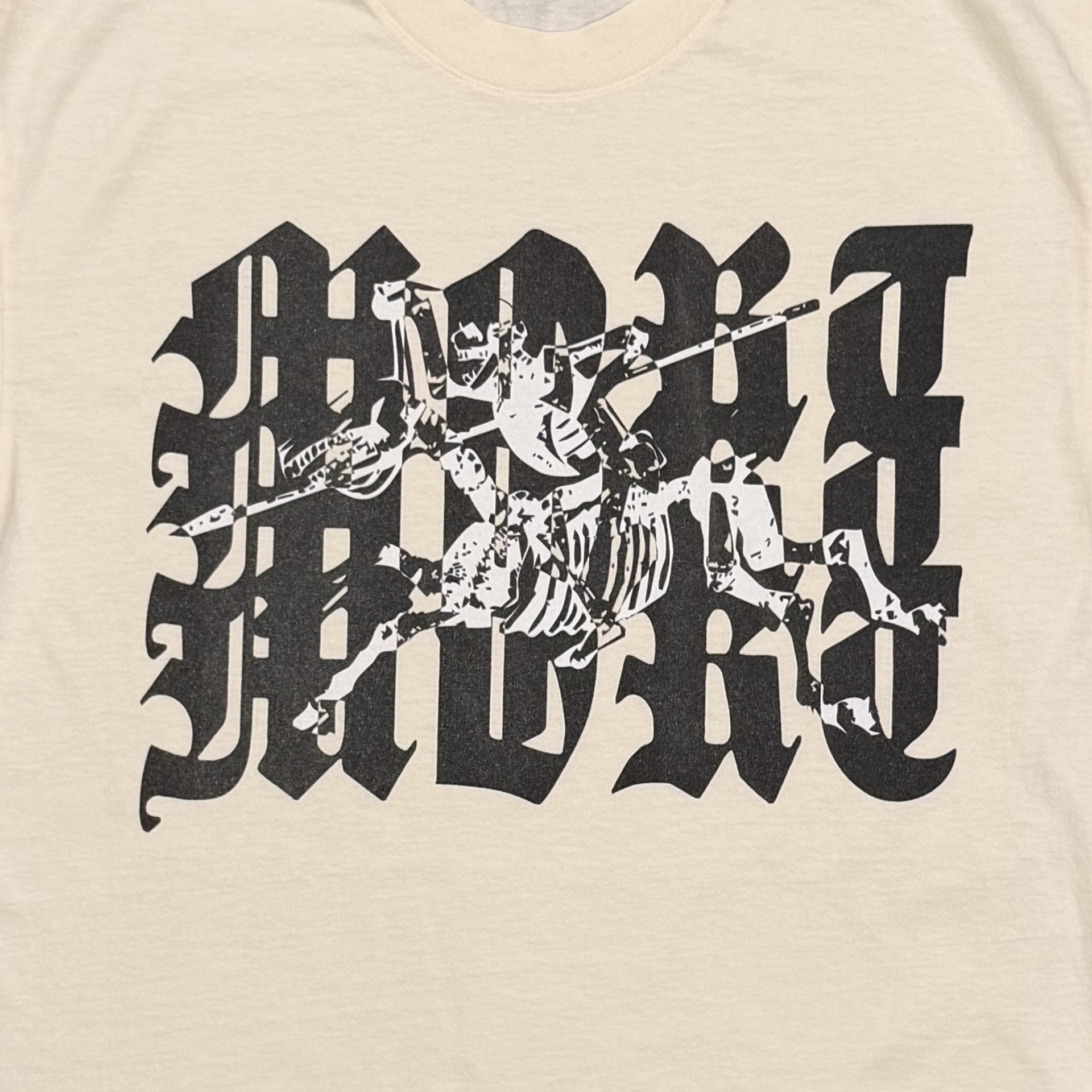 MORT Tee f z.png