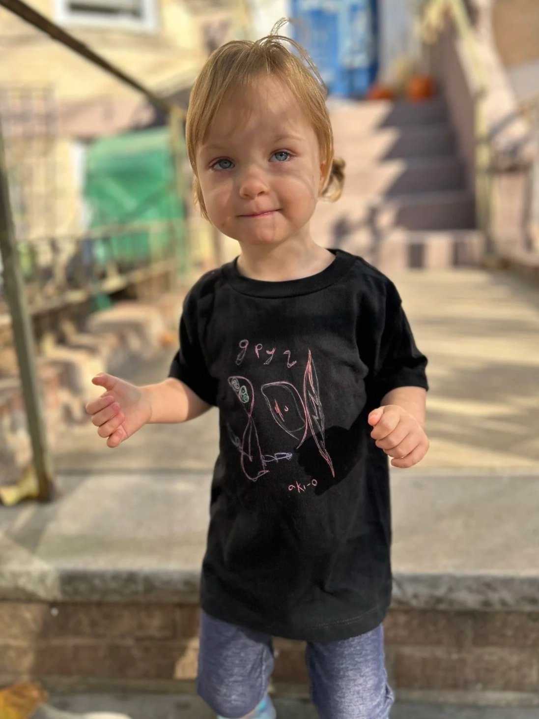 Artist Exclusive AKI-O DRUH toddler t-shirt  in comfortable cotton 6M - 18M only at DUH VOLI duhvoli Ukrainian Clothing Company