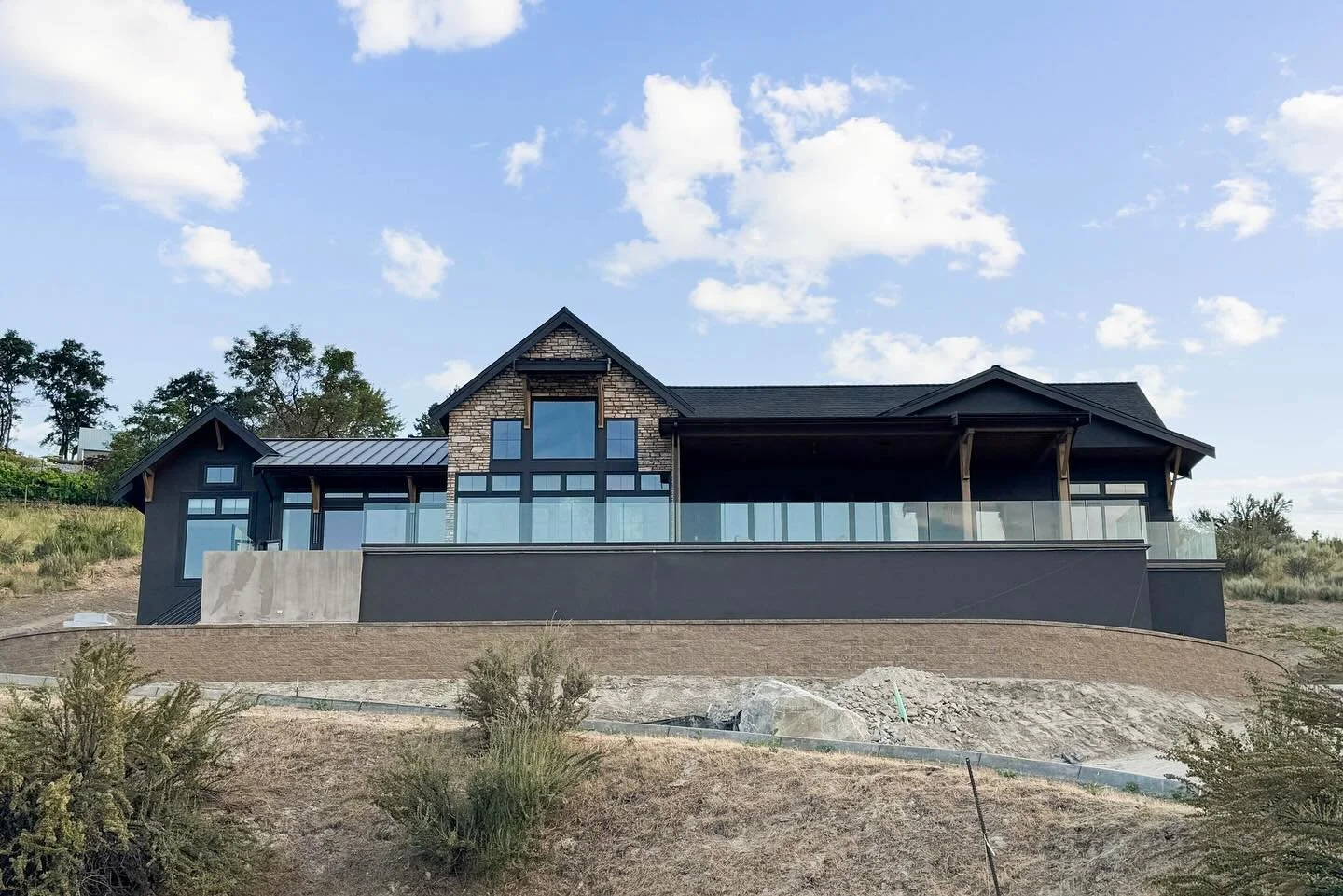 We recently finished this beautiful custom home in Chelan, perched above the lake with stunning views and thoughtful design throughout. ๐ก๐ท
It was a pleasure working with the homeowners to bring their vision to life—every detail was designed