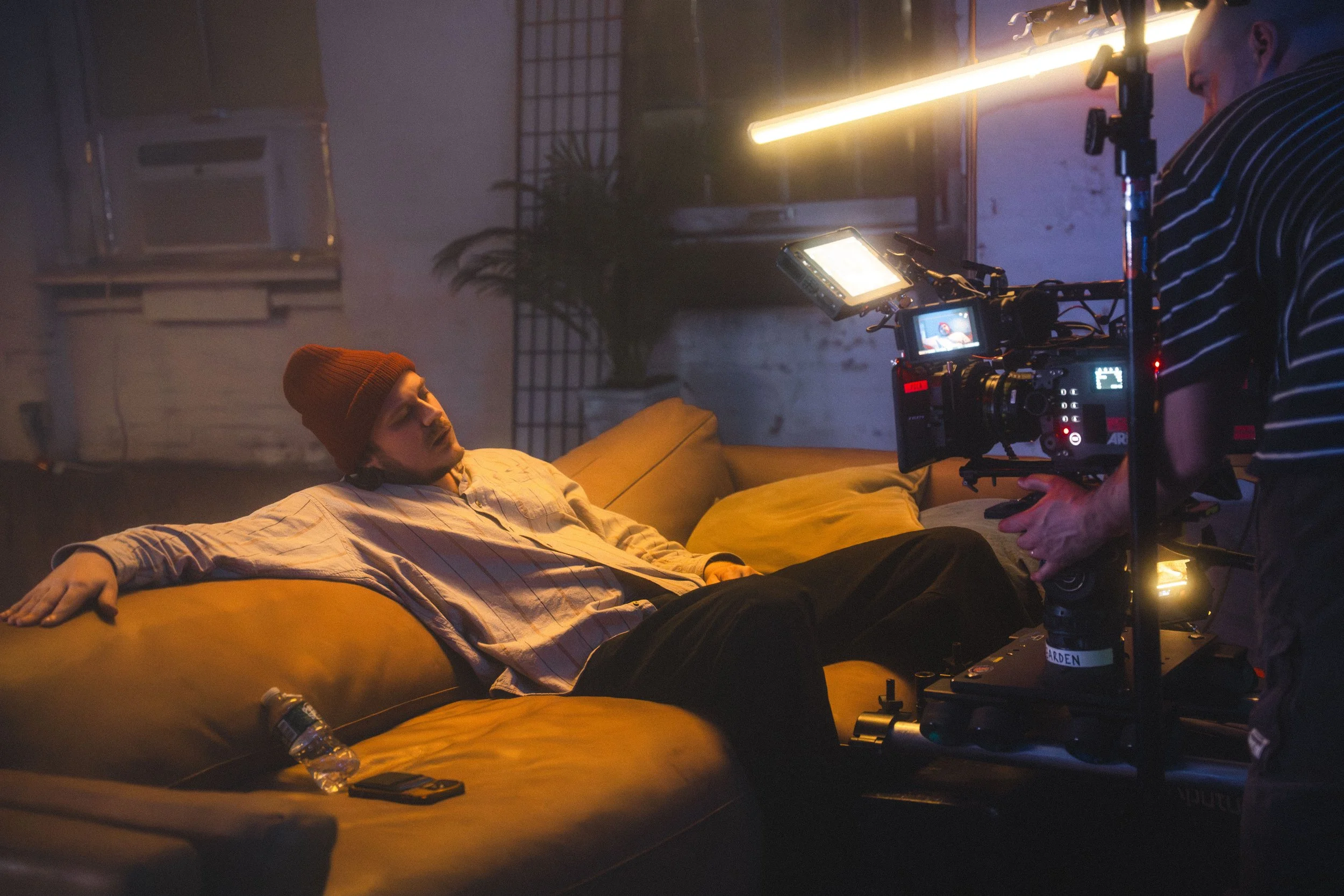 18, artist on couch, -07825.jpg