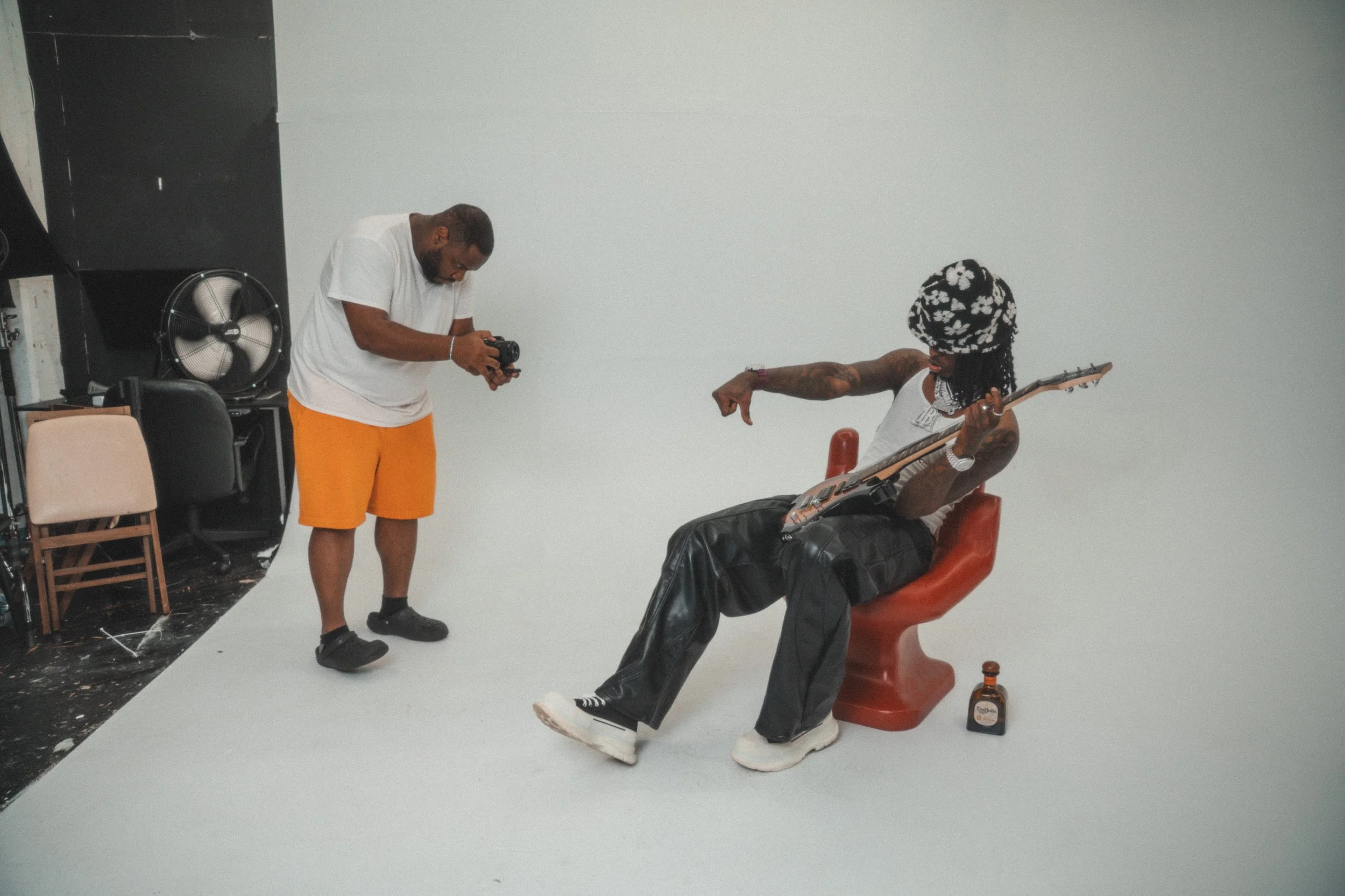 5, camera and artist, -01363.jpg