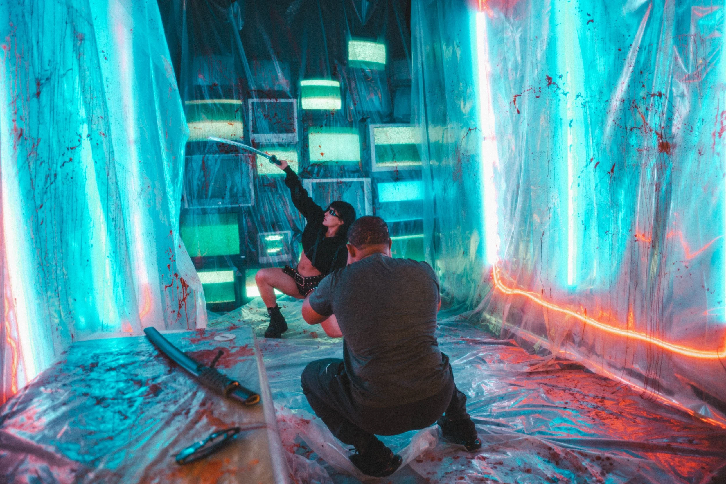 30, kevin and izzy in kill room, -09654.jpg