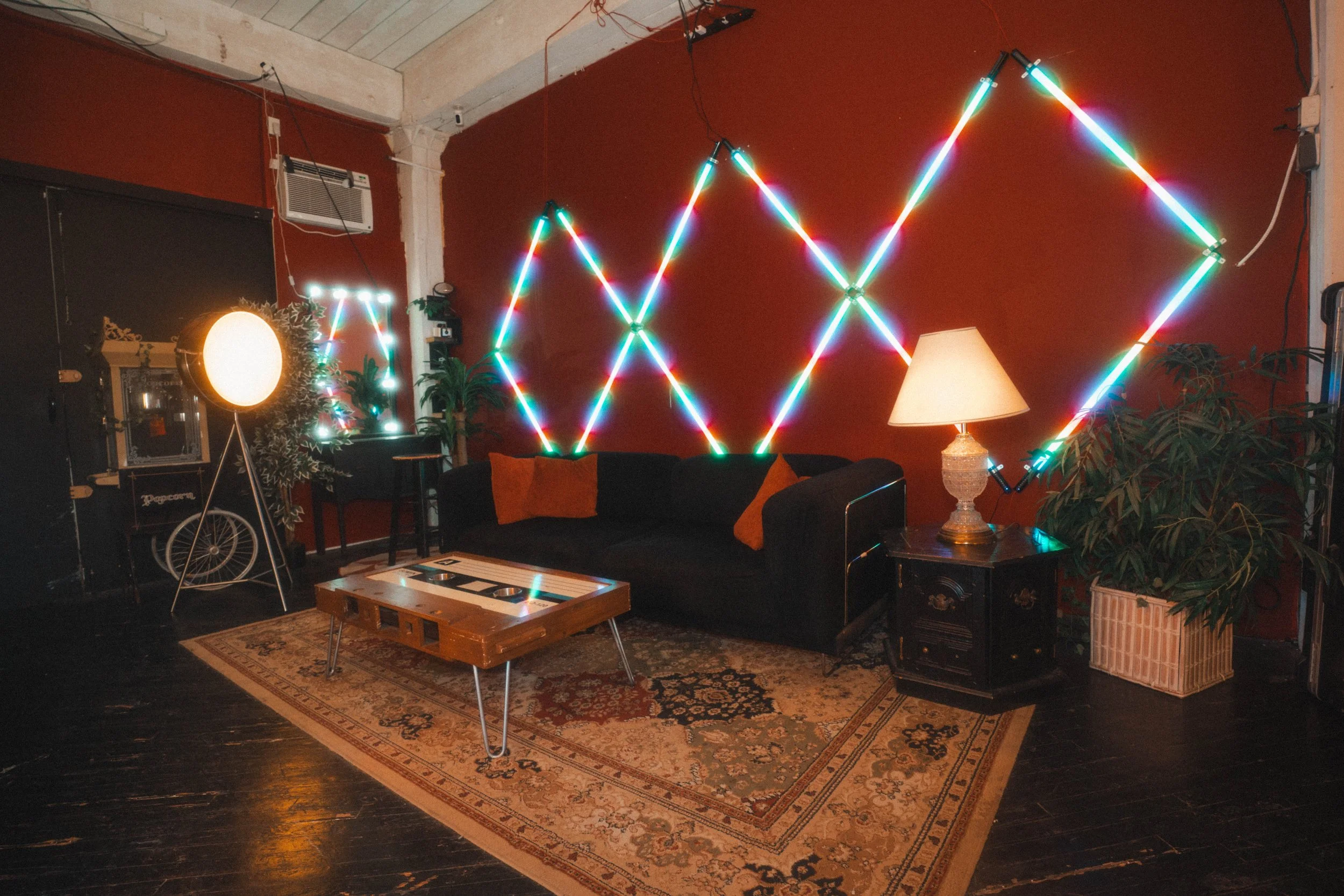 12, hex, and couch, -09164.jpg