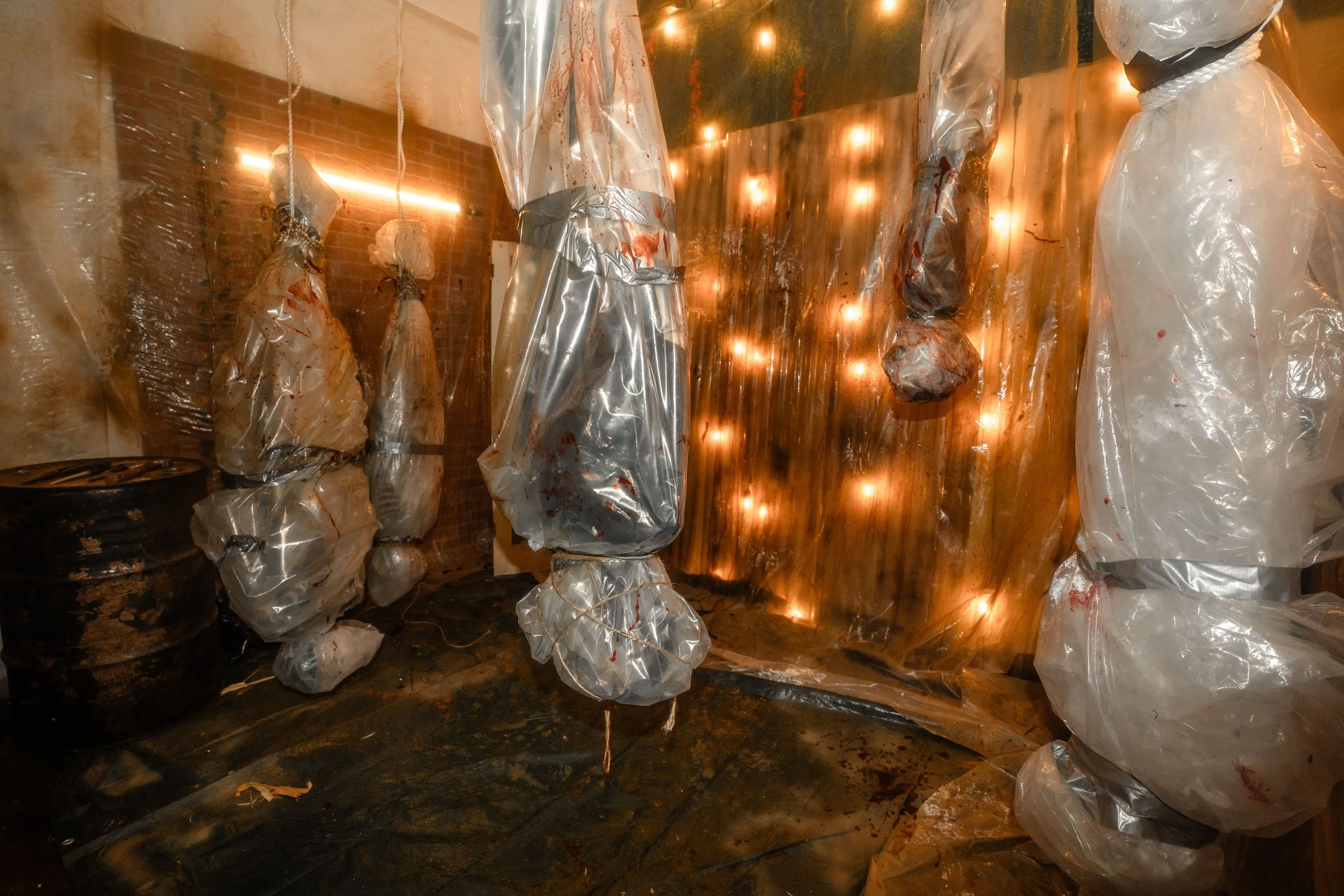 18, body bag room, -07243.jpg