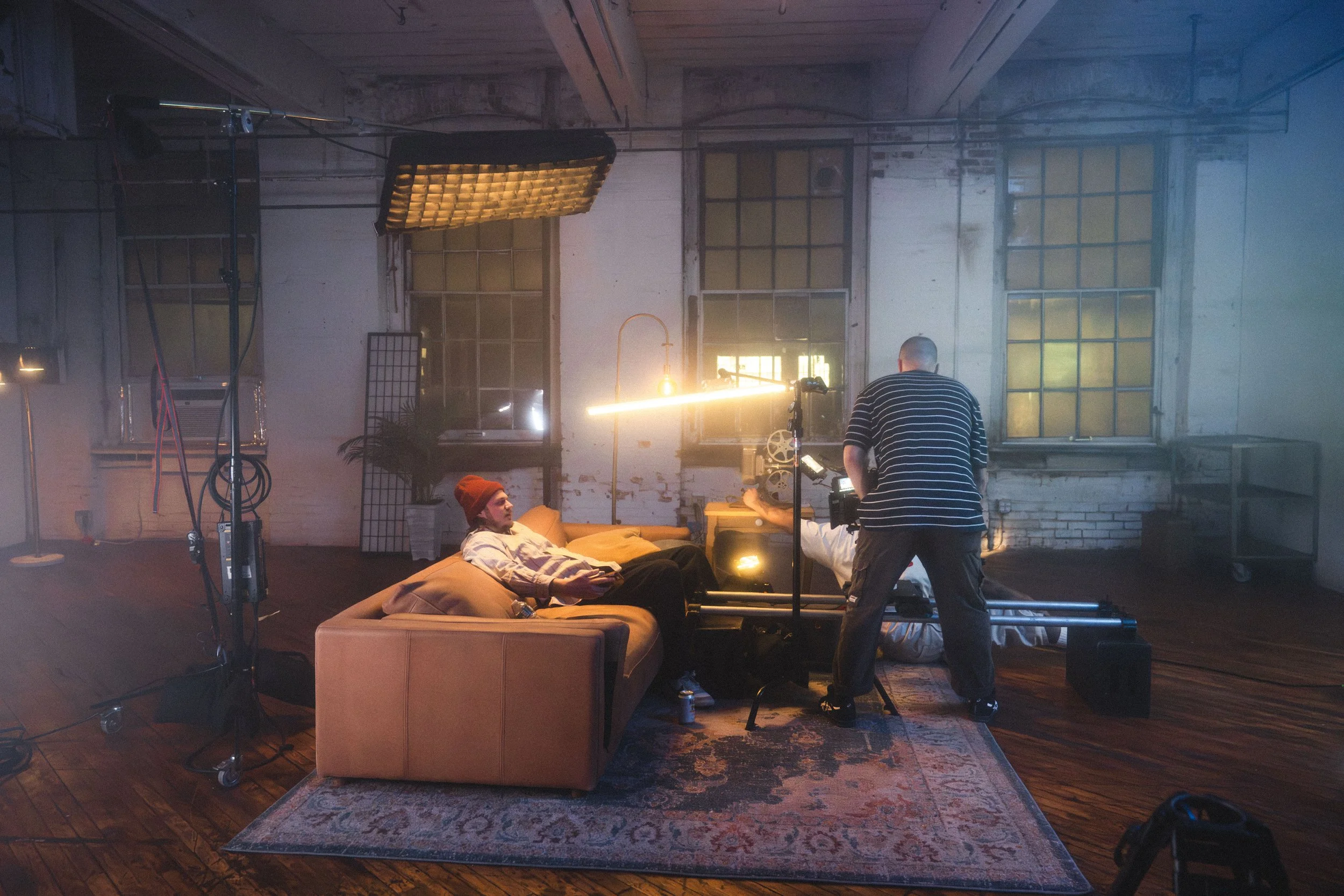 8, side angle of set, -07791.jpg