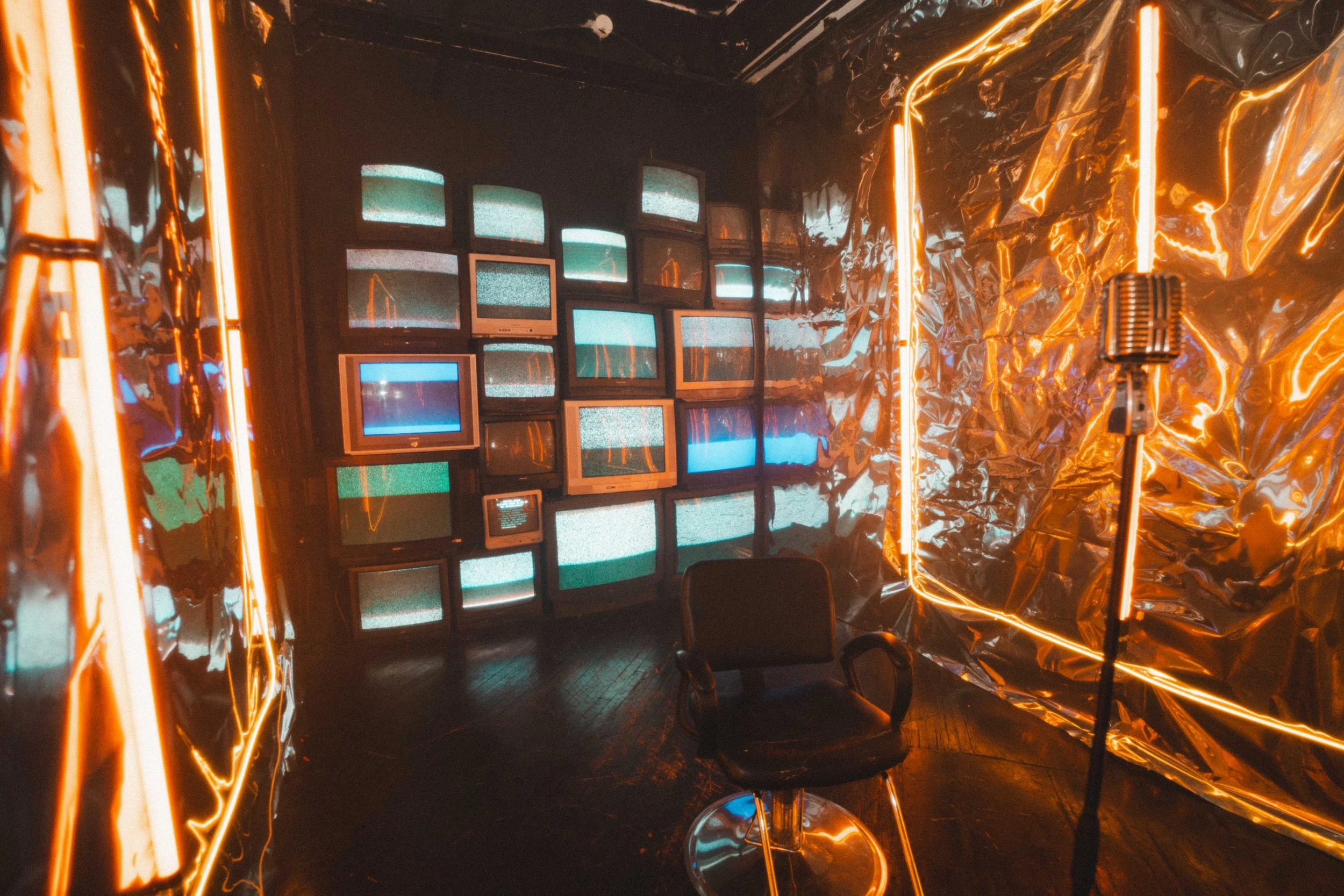 30, tv room, orange, -07586.jpg