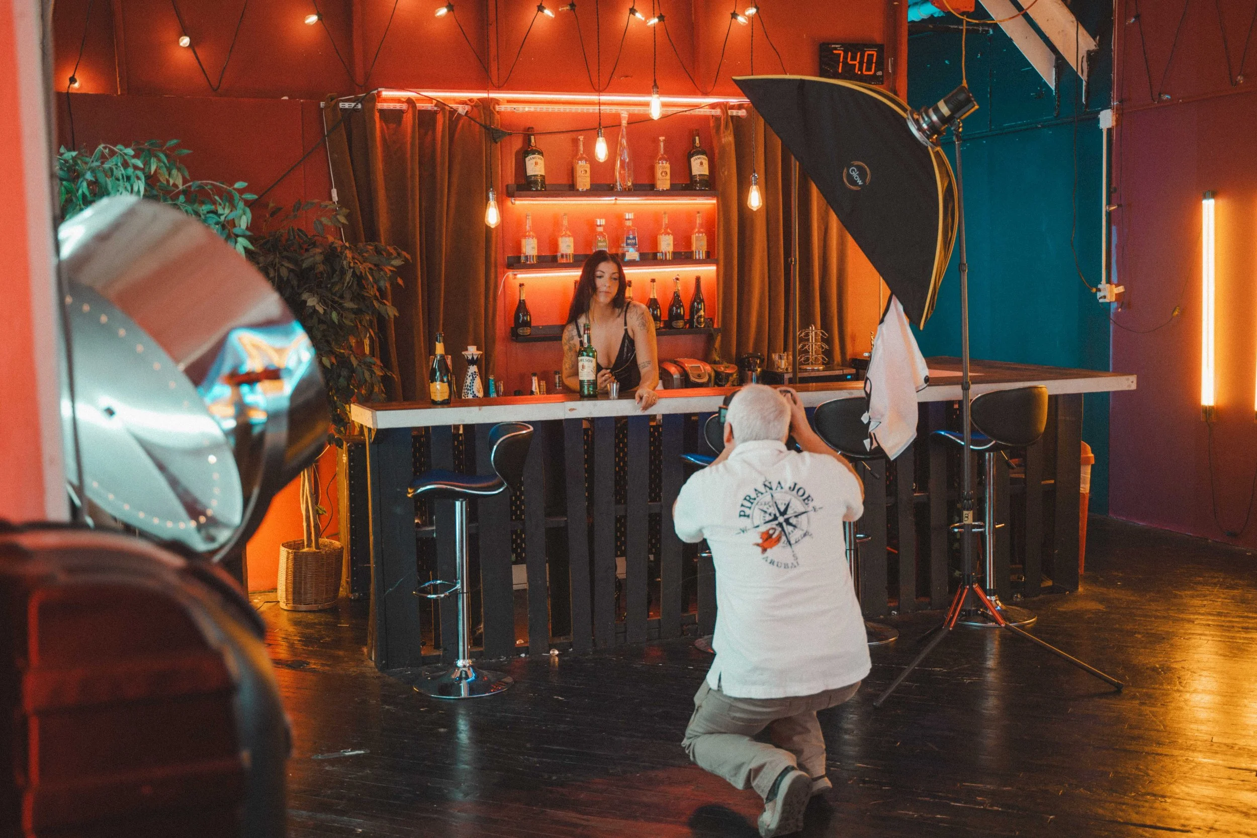 22, shooting at the bar, -01362.jpg