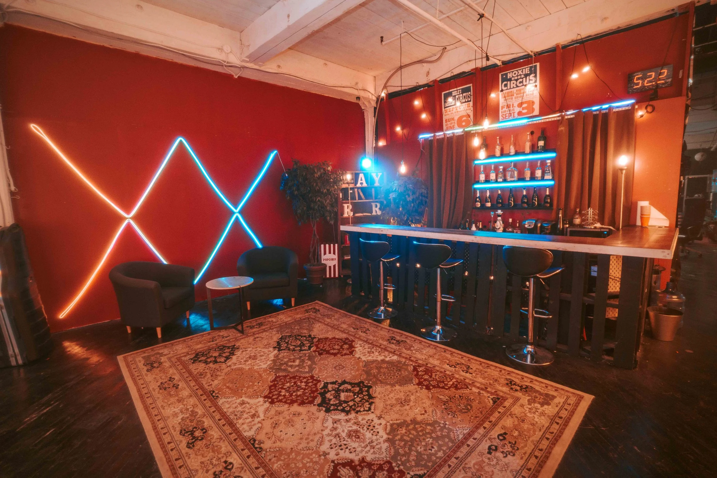 35, xs and bar, -07628.jpg