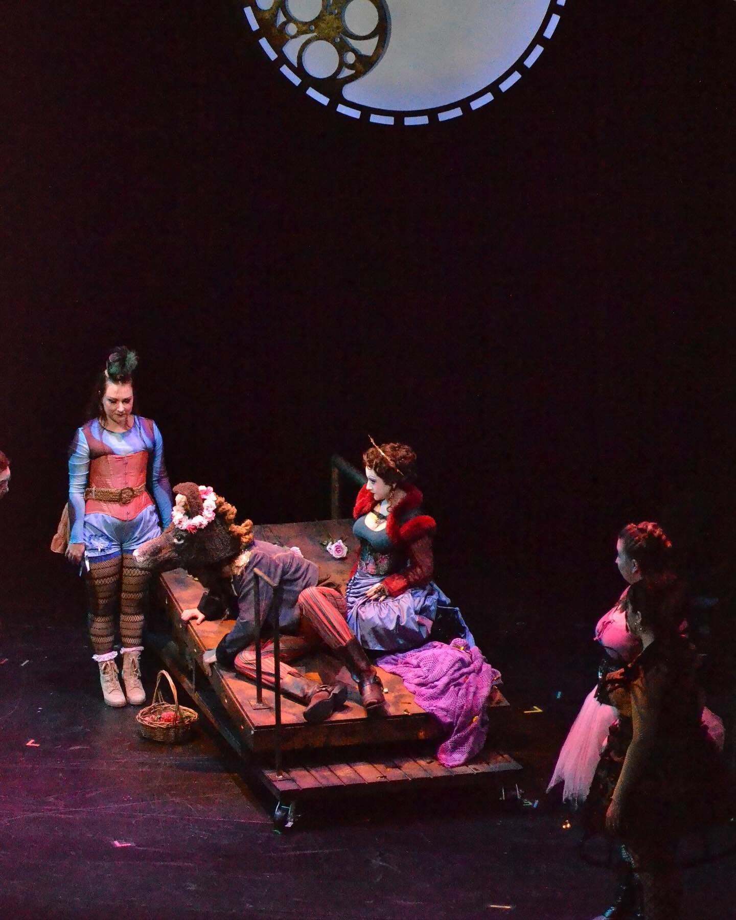 #worldoperaday ! Getting to sing and learn this art form everyday is the greatest blessing 💜 Here are some photos of my dear Tytania 

A Midsummer Night&rsquo;s Dream 
Benjamin Britten 

Stage Director: David Gately
Conductor: Andrew Bisantz
Scenic 