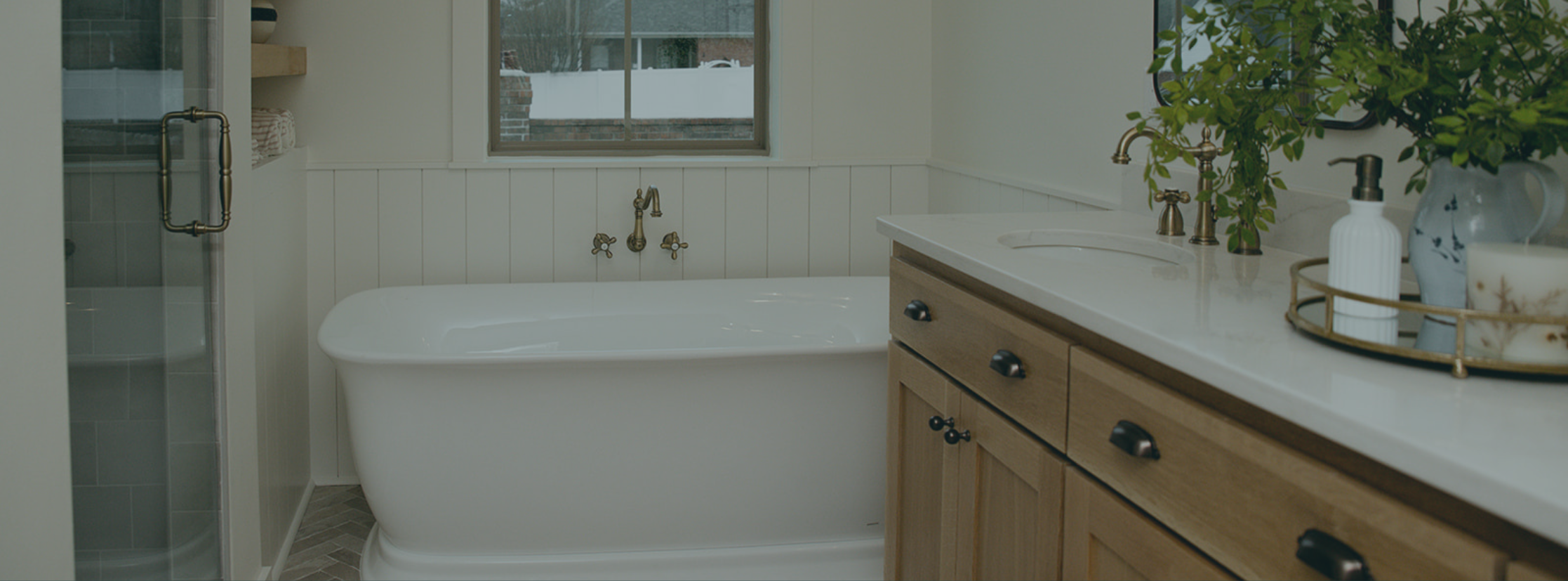 Creekside Cottage Banner-2.png