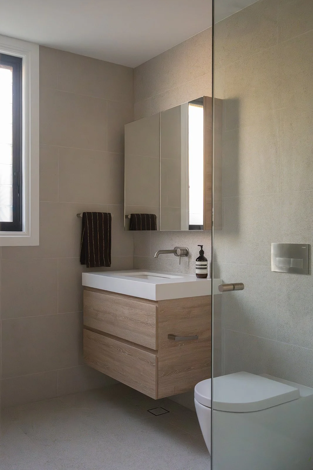 24 Annette St Oatley - Interior-223.jpg