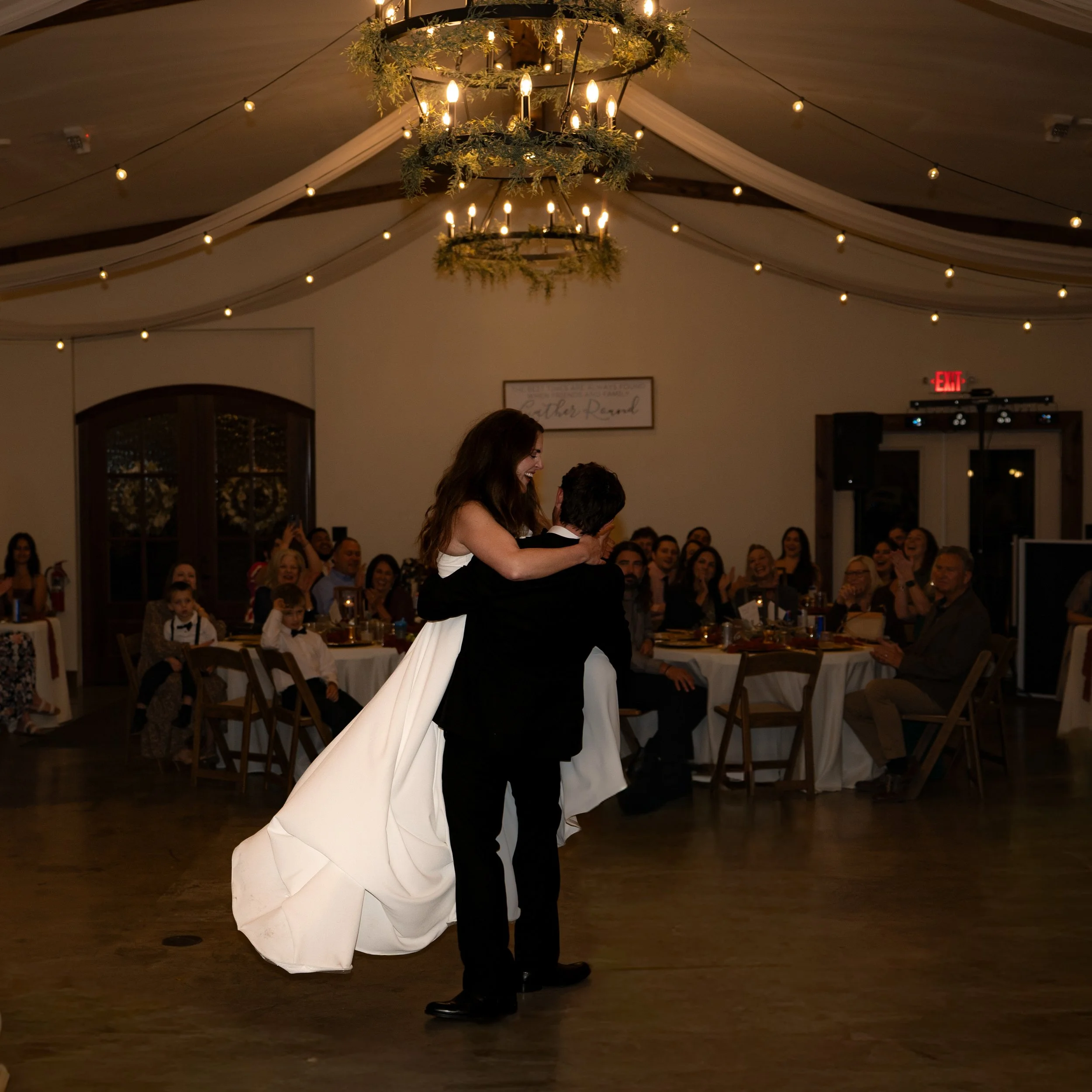 Anna & Clint _ 0198.jpg