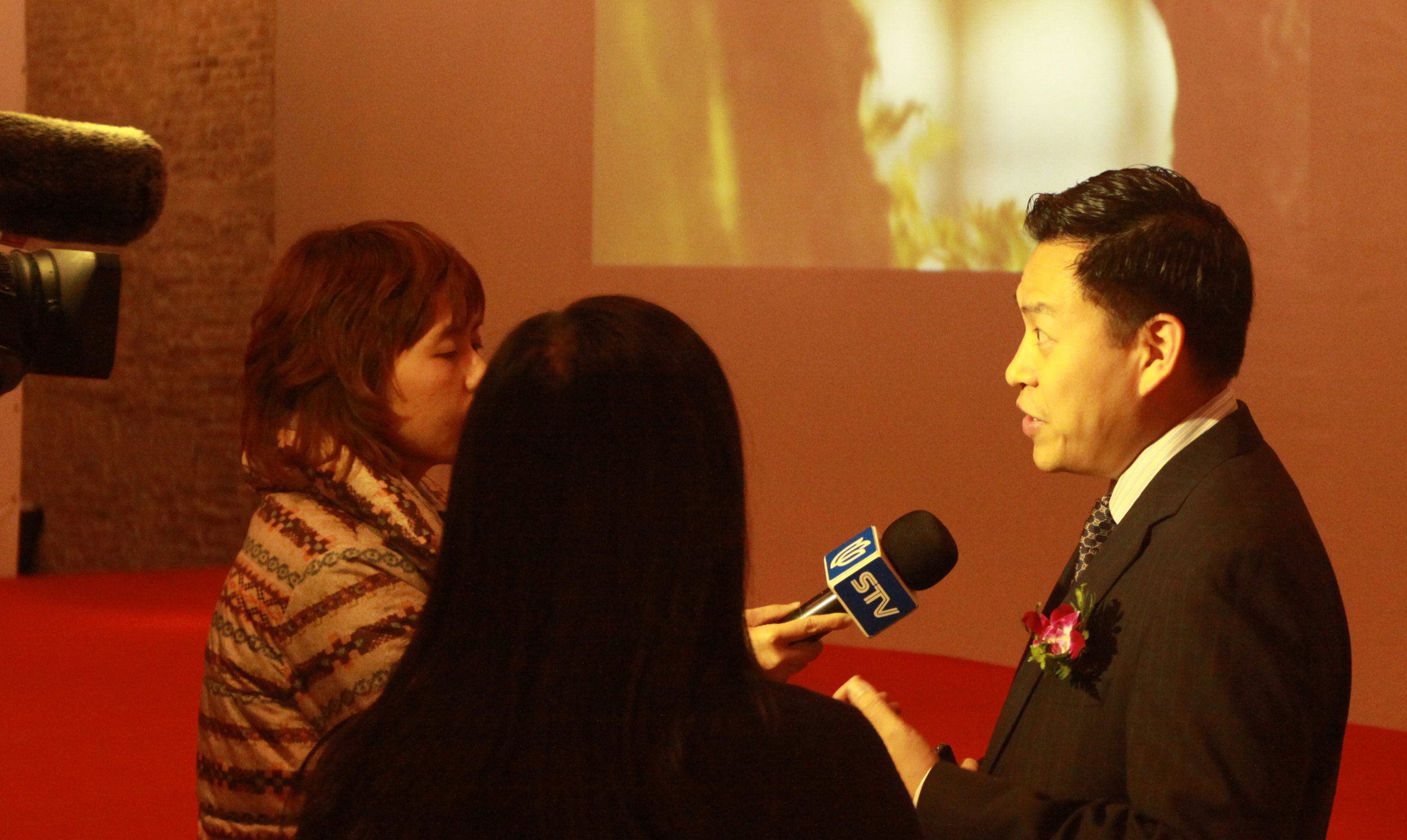 THAI CONSULATE DINNER AND BENEFIT (39).JPG