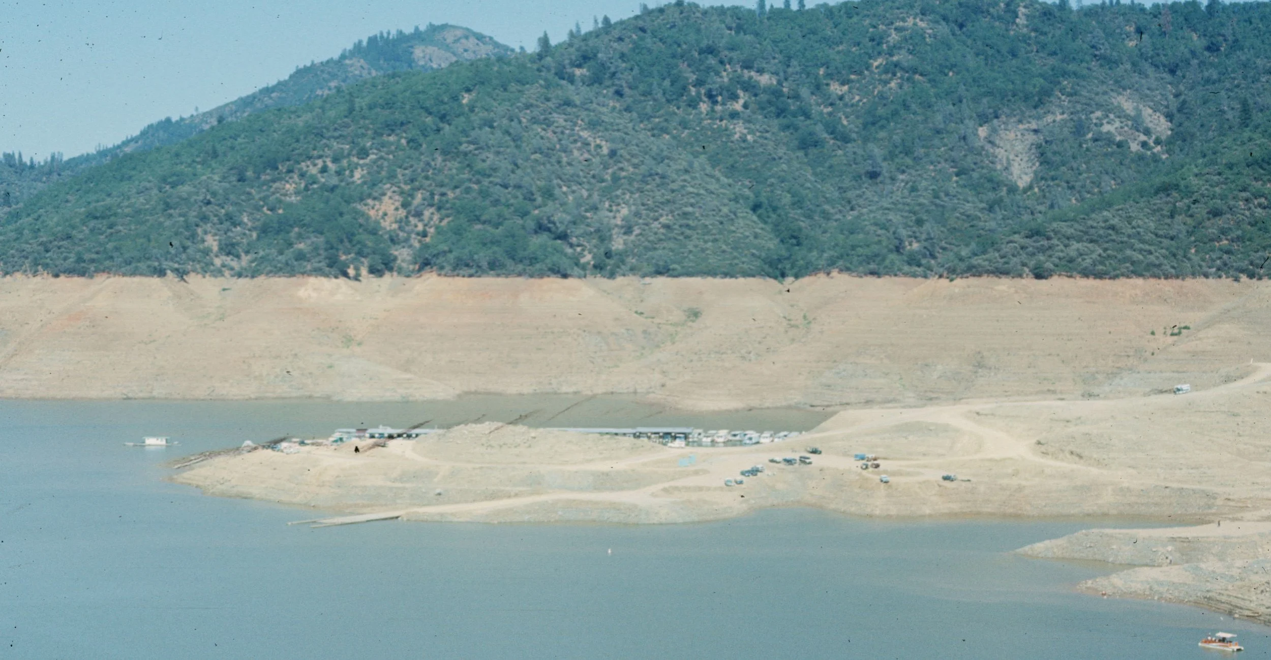 CALIFORNIA - LAKE SHASTA DURING DROUGHT.jpg
