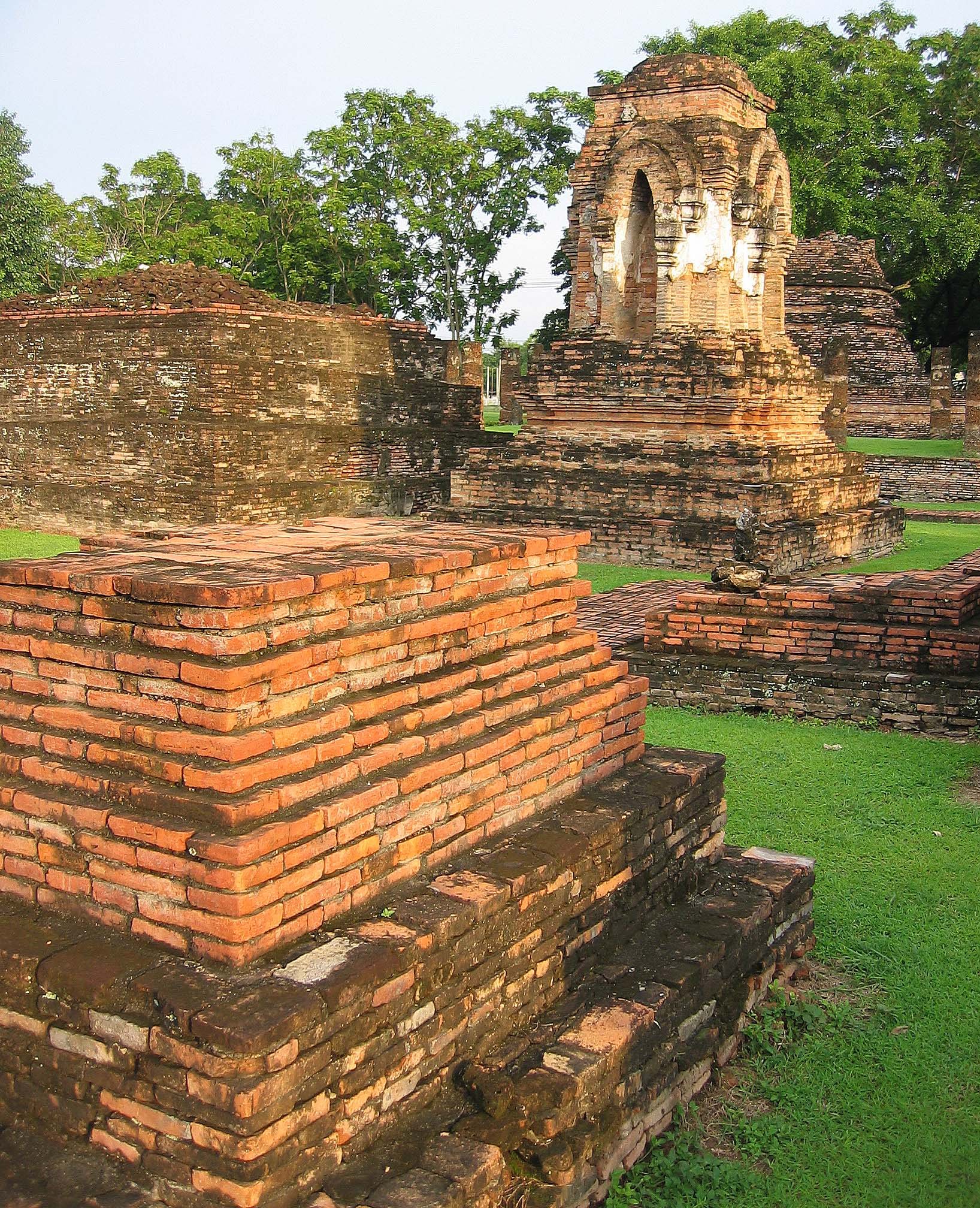 SUKHOTHAI - 2006 (22).jpg