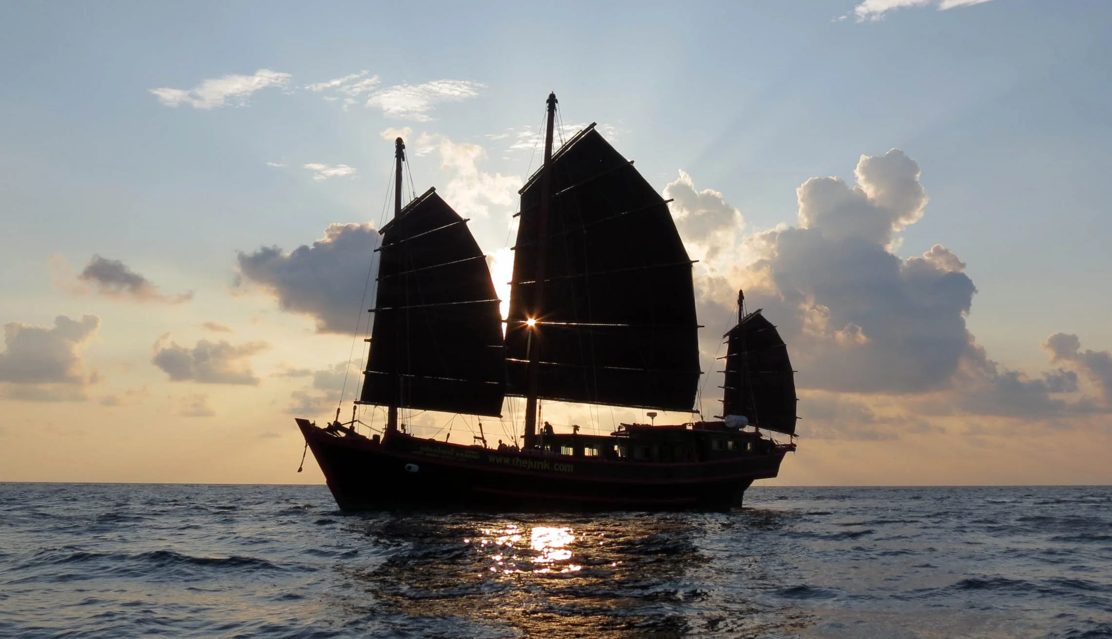 2014 Similans Trip with Family on The Junk (103).JPG