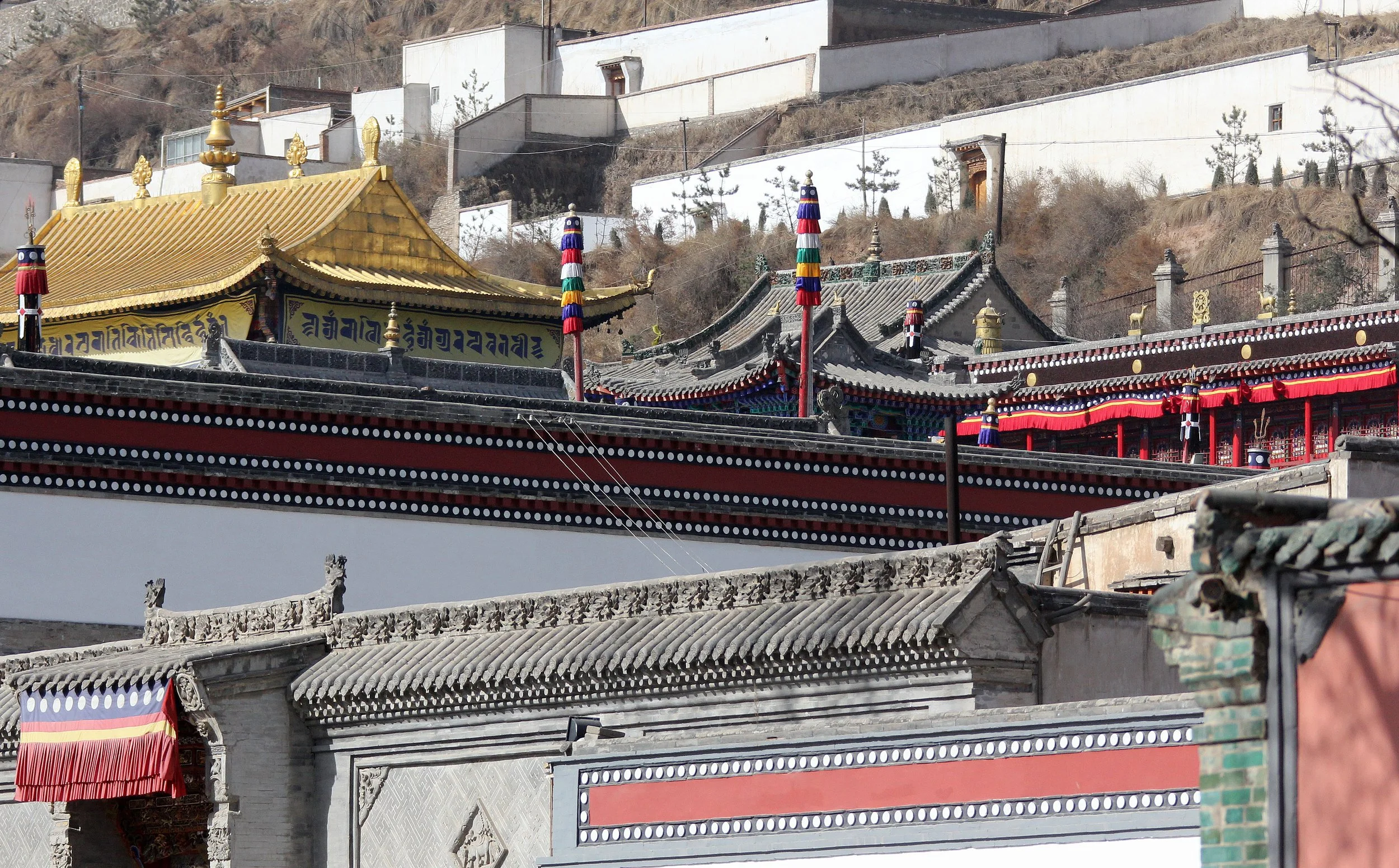 KUNBUM TIBETAN TEMPLE - XINING QINGHAI CHINA (14).JPG