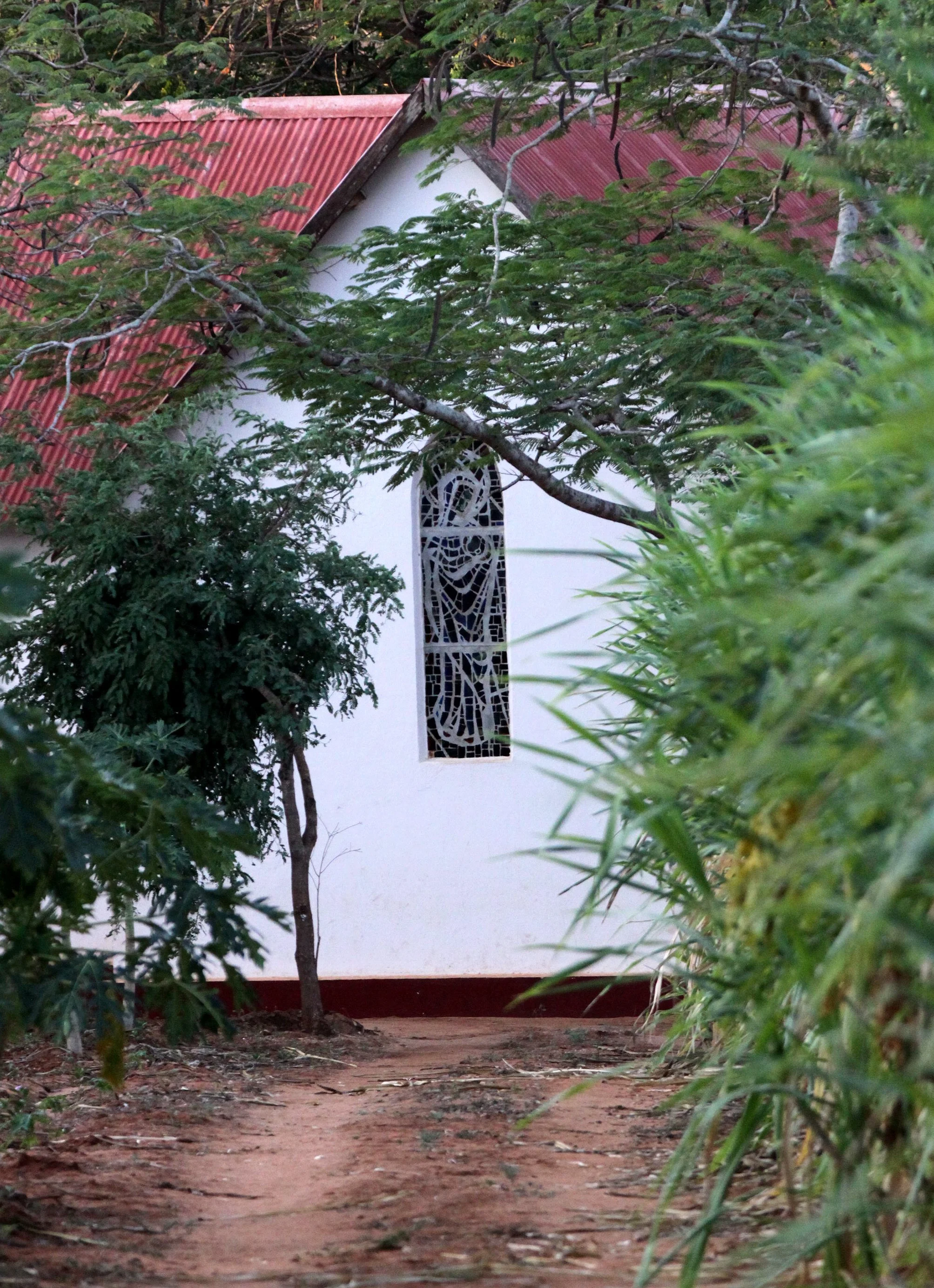 BERENTY RESERVE MADAGASCAR - CHAPEL.JPG