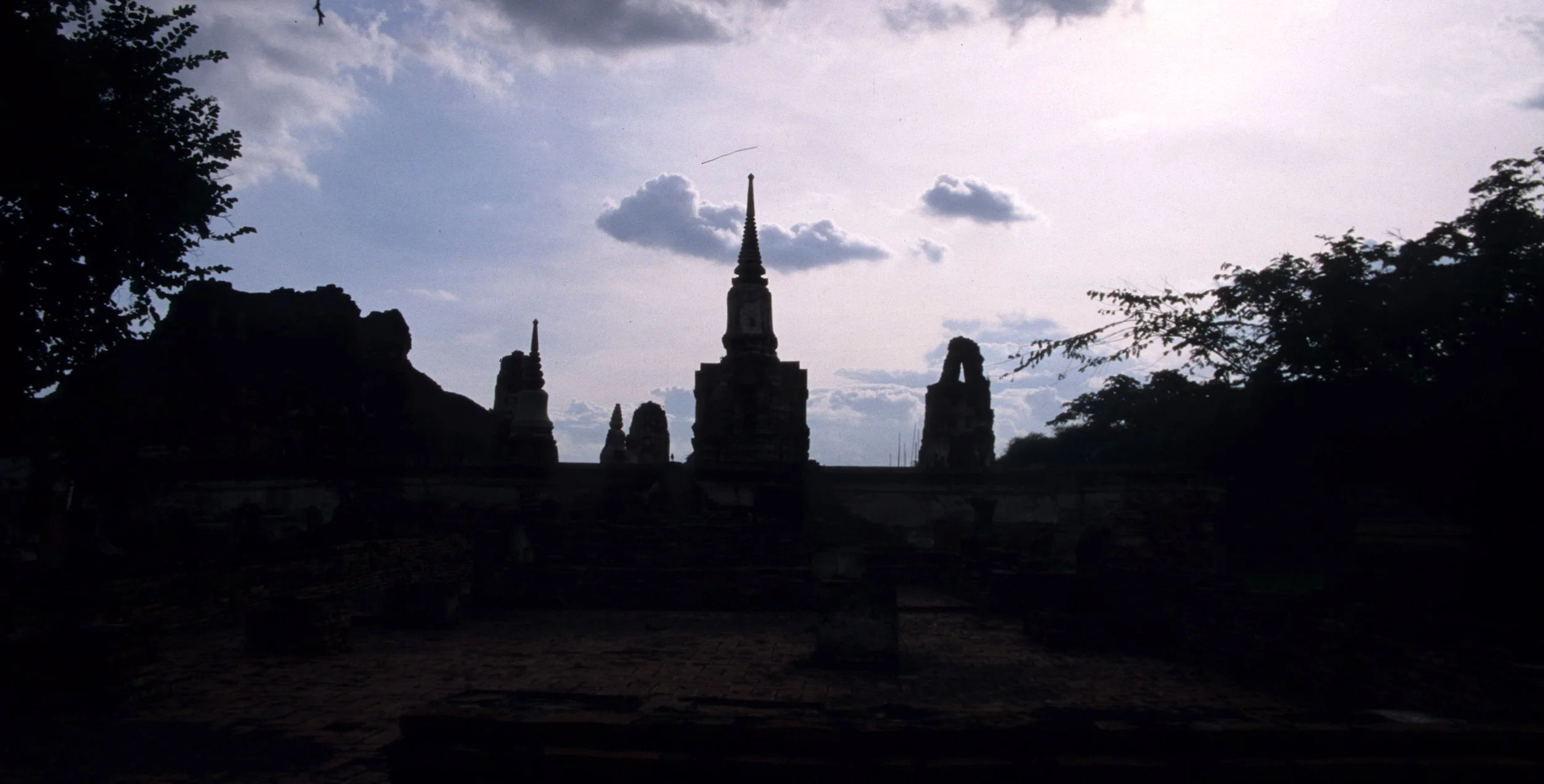 AYUDTHAYA - WAT PHRA MAHATAT F.jpg