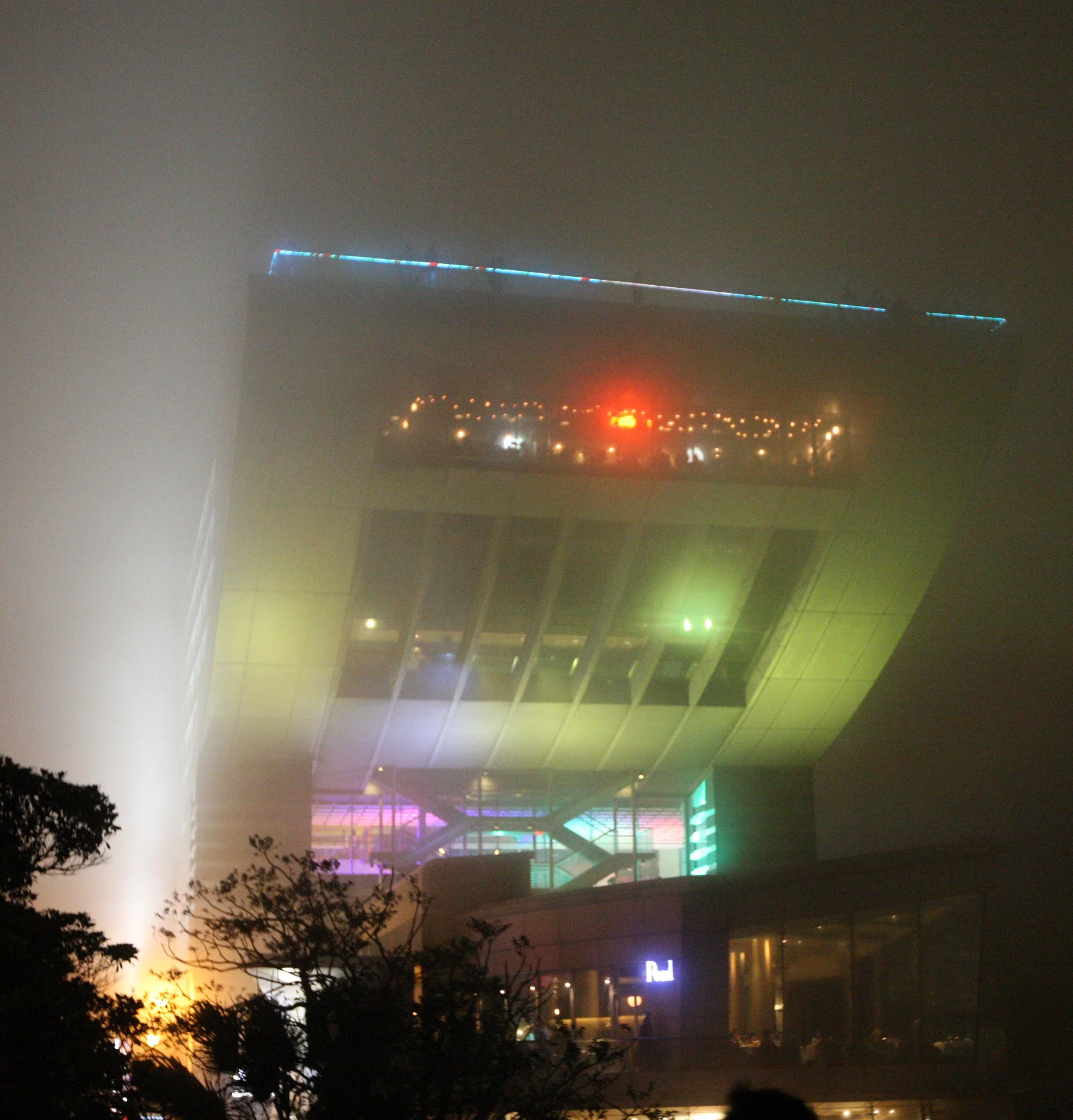 HONG KONG - APRIL 2012 (132).JPG