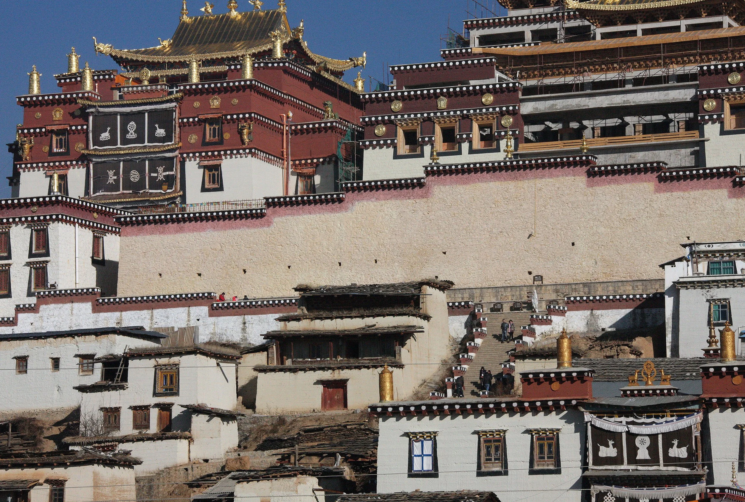 YUNNAN - SHANGRI LA - SONGZANLIN TEMPLE (15).JPG