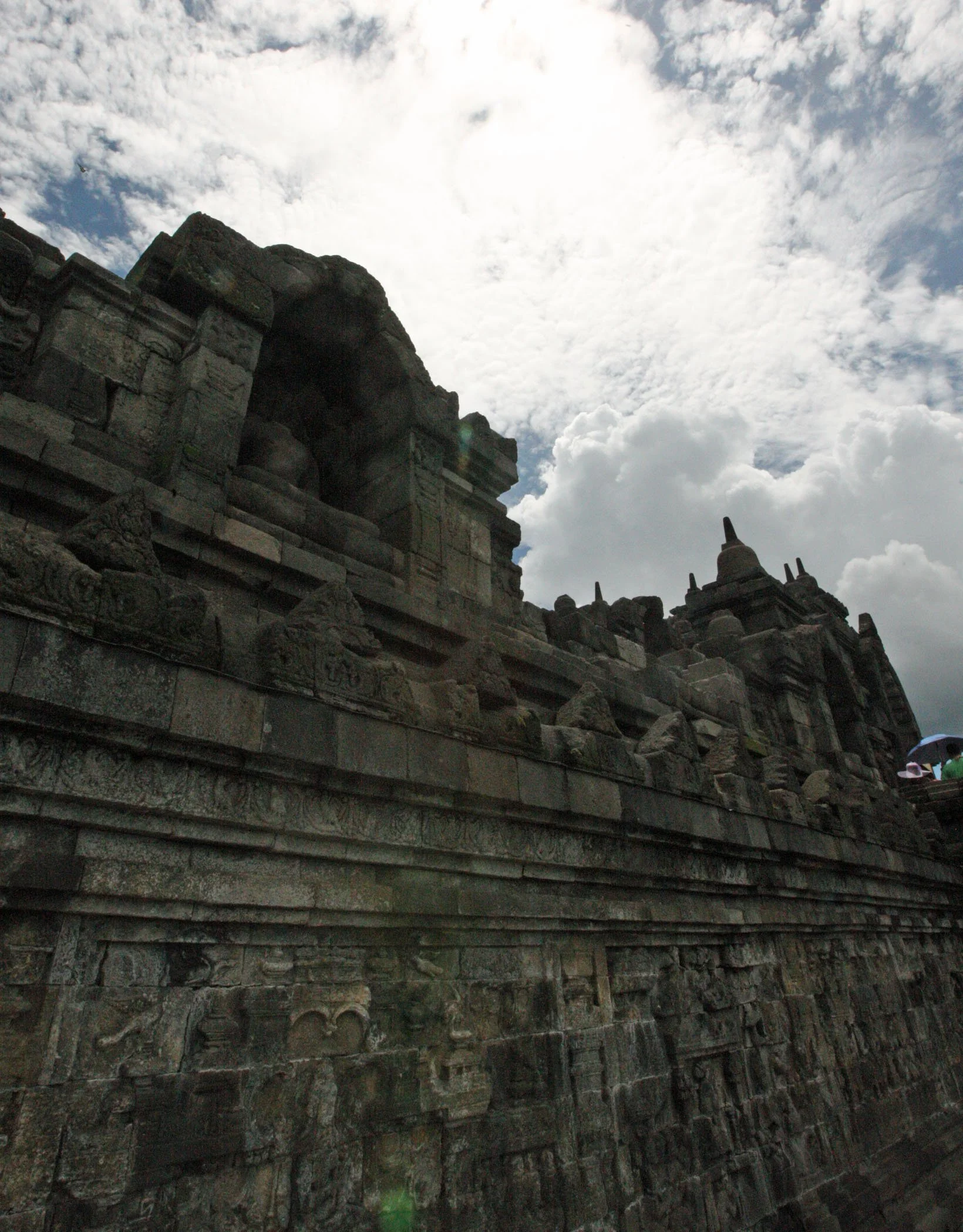 BOROBUDUR RUINS - YOGYAKARTA INDONESIA (117).JPG