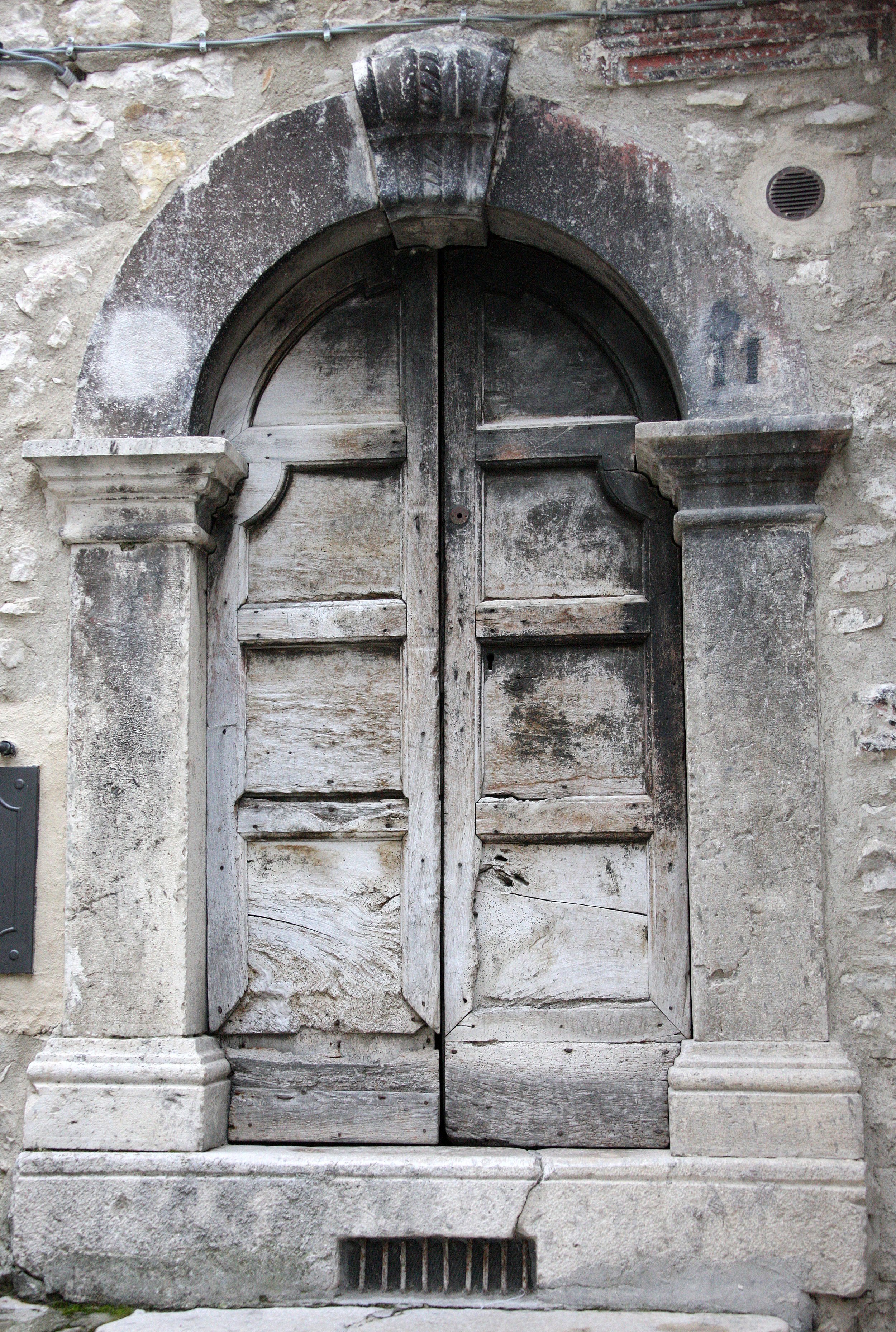 BARREA ITALY - ABRUZZO NATIONAL PARK ITALY (52).JPG