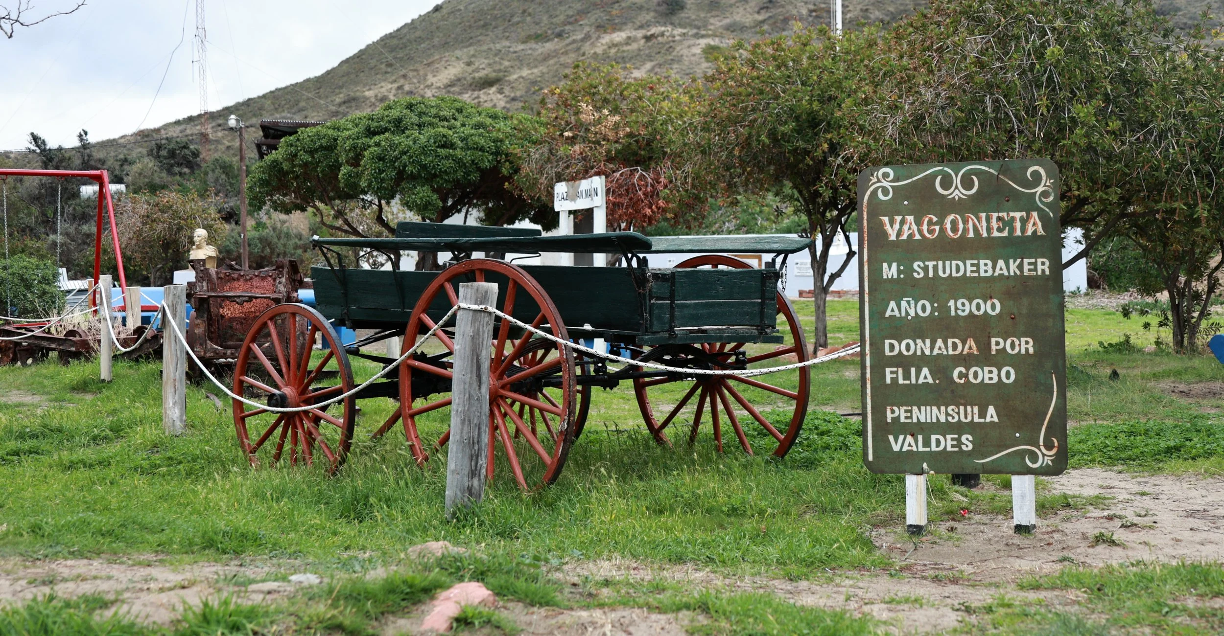 Puerto Pyramides, Valdes Peninsula, Chubut Province, Argentina (5).jpg