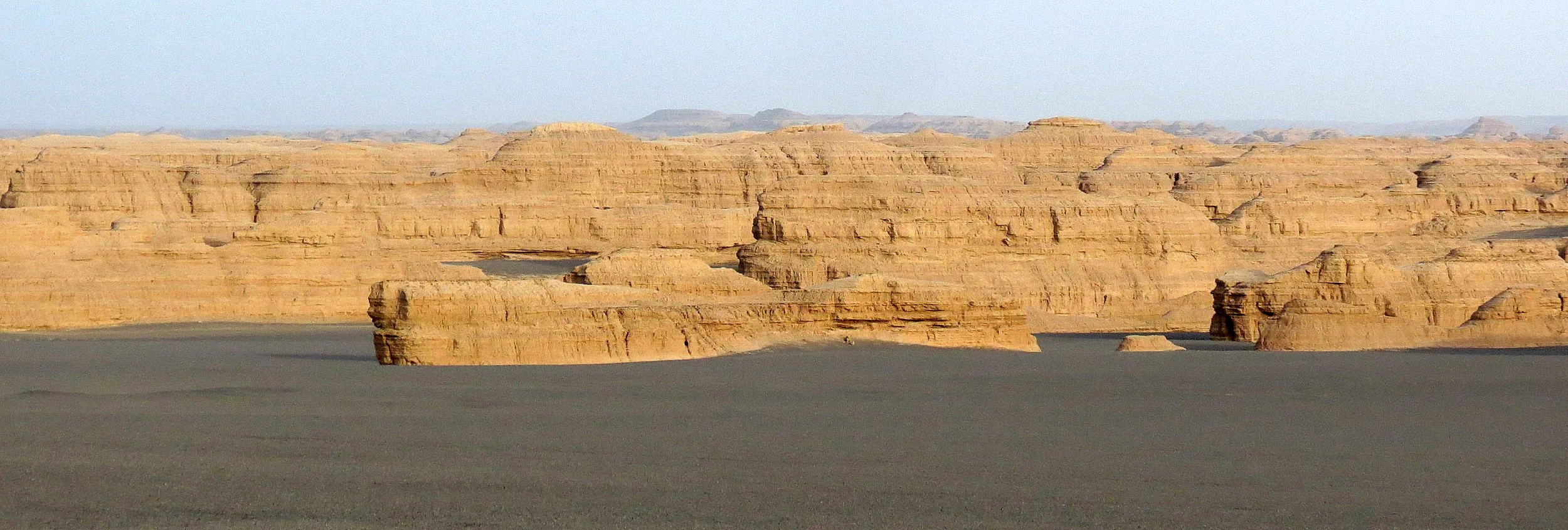 YADAN NATIONAL GEOLOGICAL PARK GANSU CHINA (14).JPG