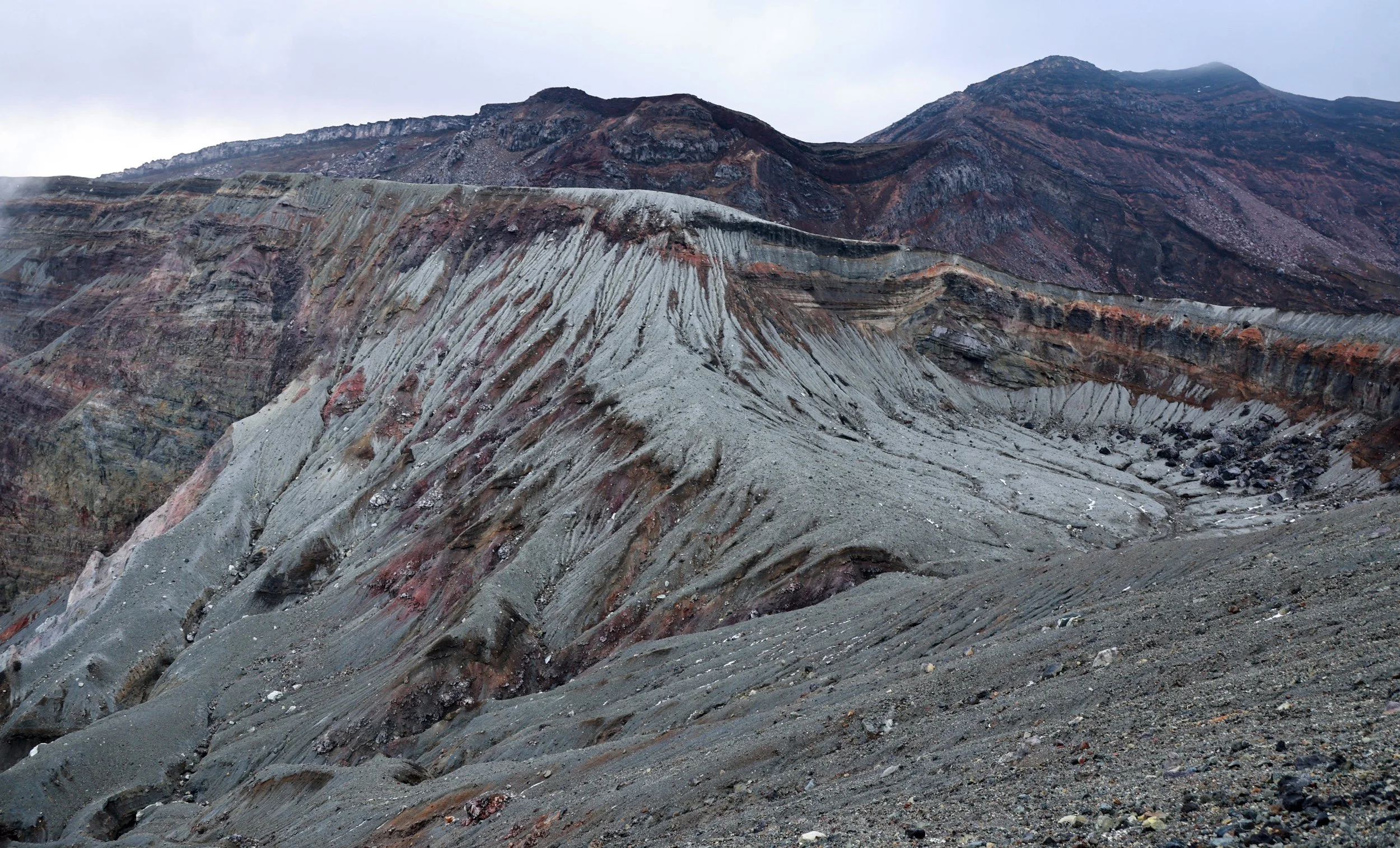 Aso Nakadake Crater, Aso-zan Kumamoto Japan (17).jpg