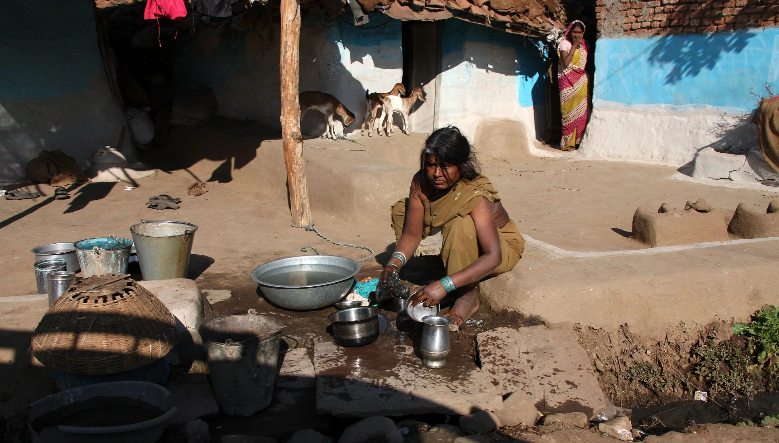 MADHYA PRADESH - DRIVE TO BANDHAVGAR (1).JPG