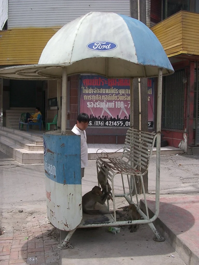 LOPBURI - 2004 (3).JPG
