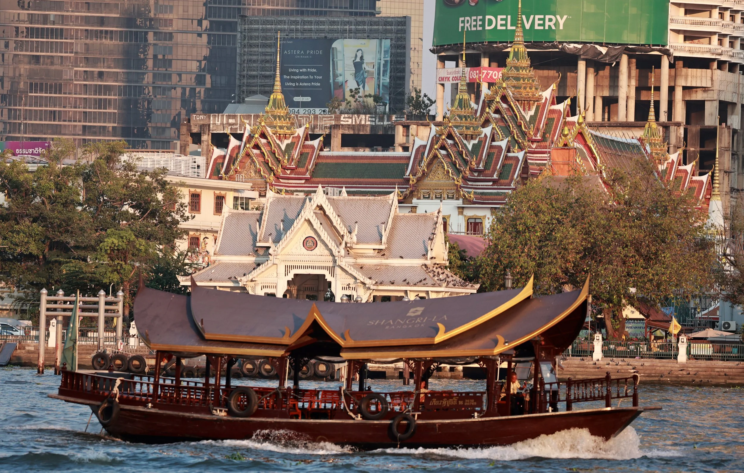 2025 Bangkok on Valentines Day 2025 from the Ibis Riverside Hotel (37).JPG