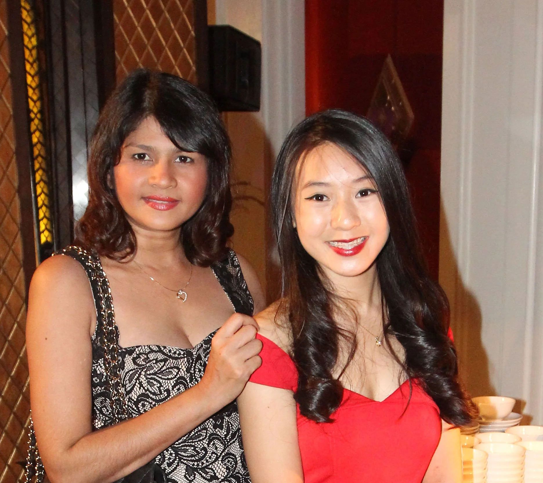 2015 ISB Prom in Bangkok (14).JPG