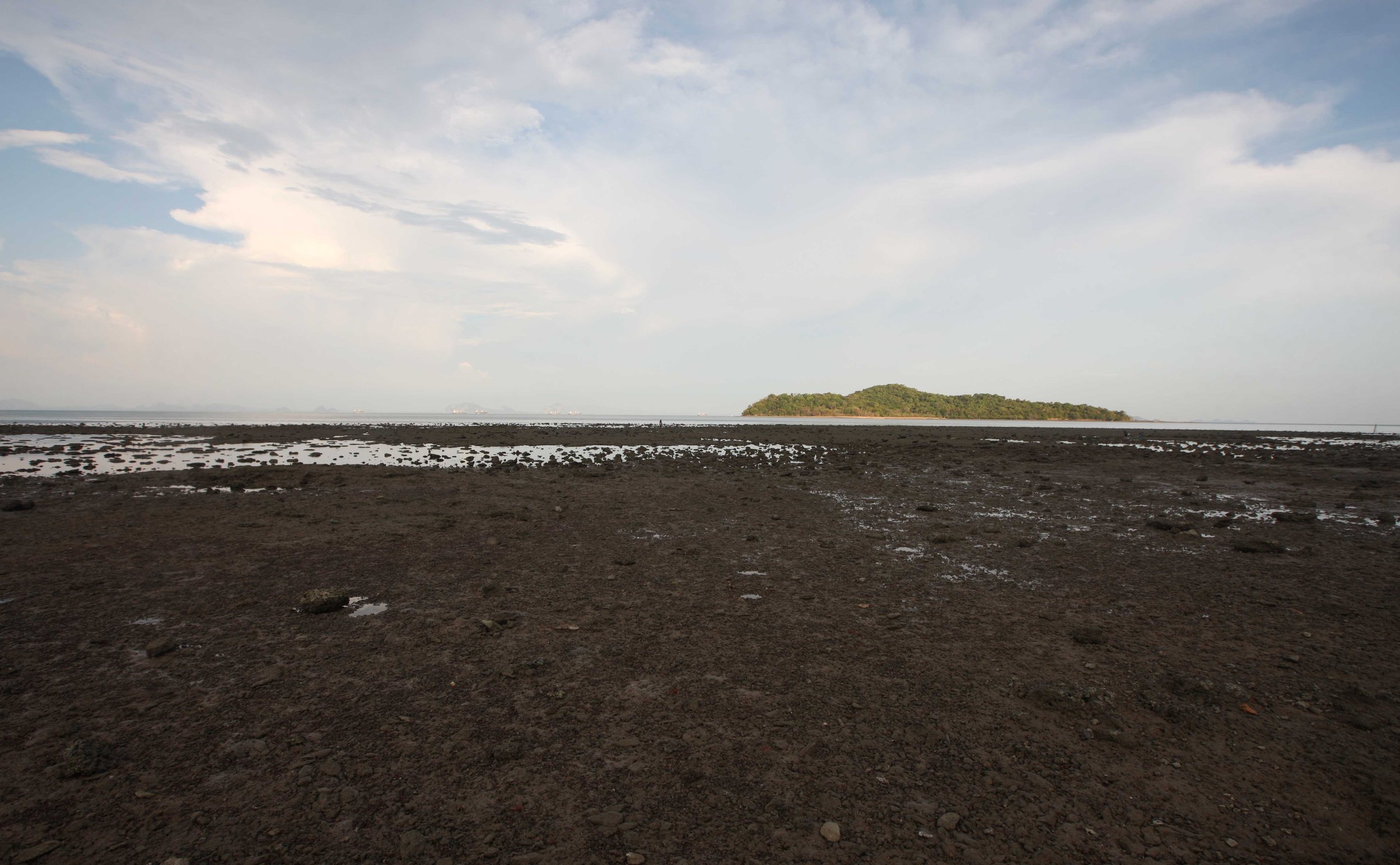 2015 Koh Lanta Songkran with friends from ISB (207).JPG