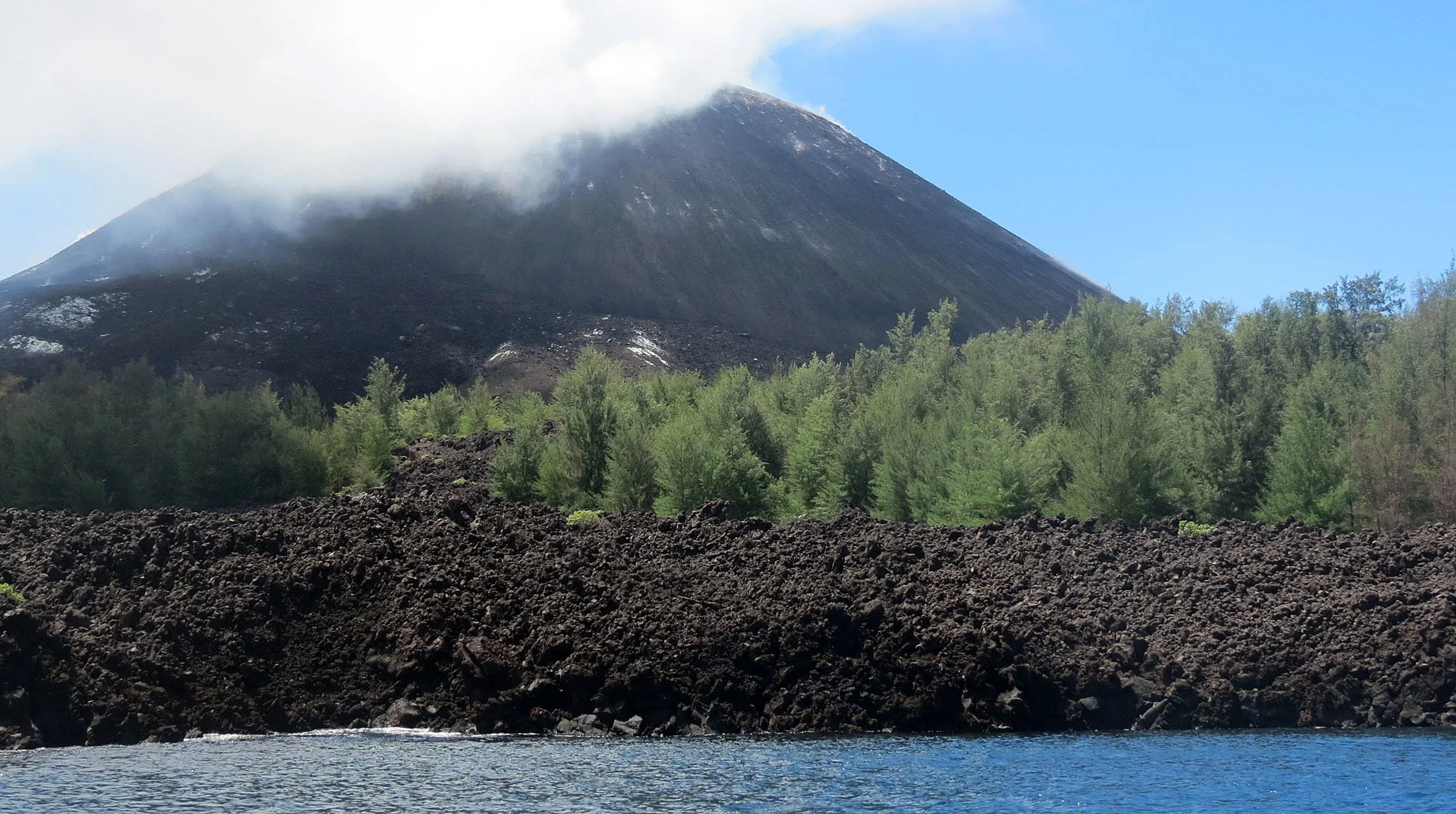 KRAKATAU NATIONAL PARK - JAVA BARAT INDONESIA (28).JPG