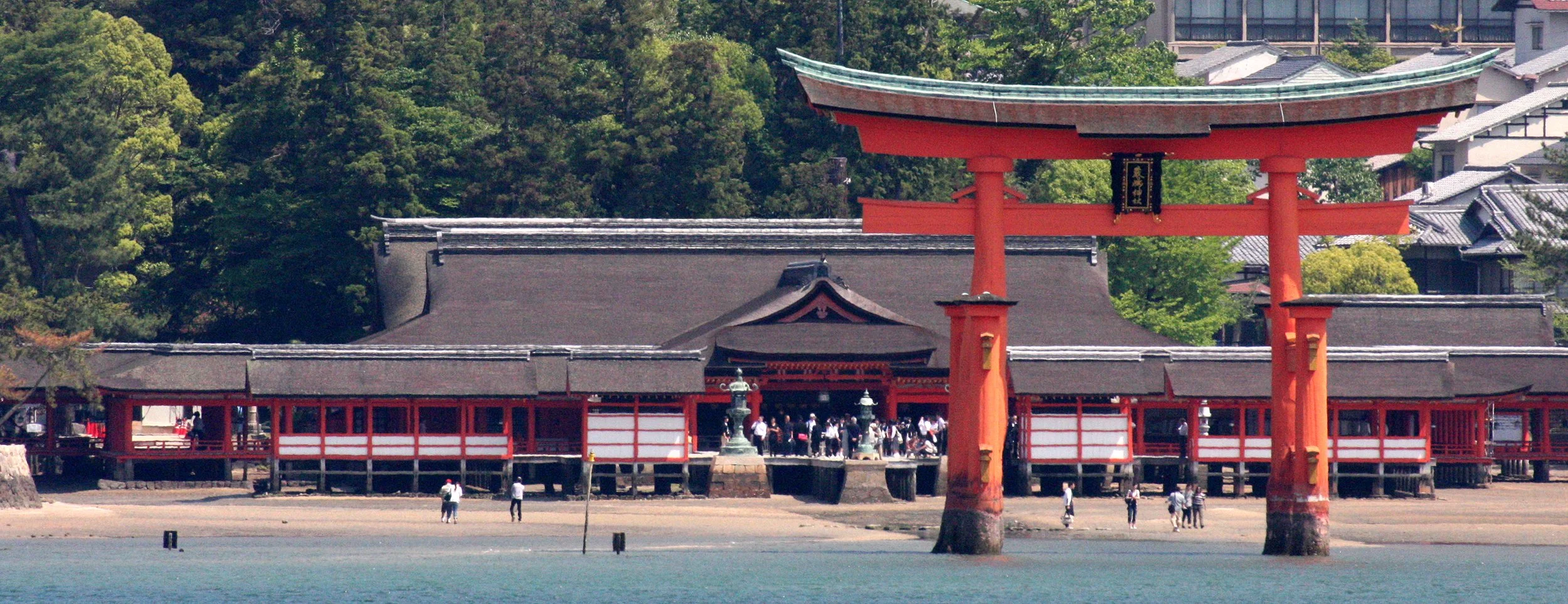 MIYAJIMA - MAY 2009 - SCENES AND LANDSCAPES (37).JPG