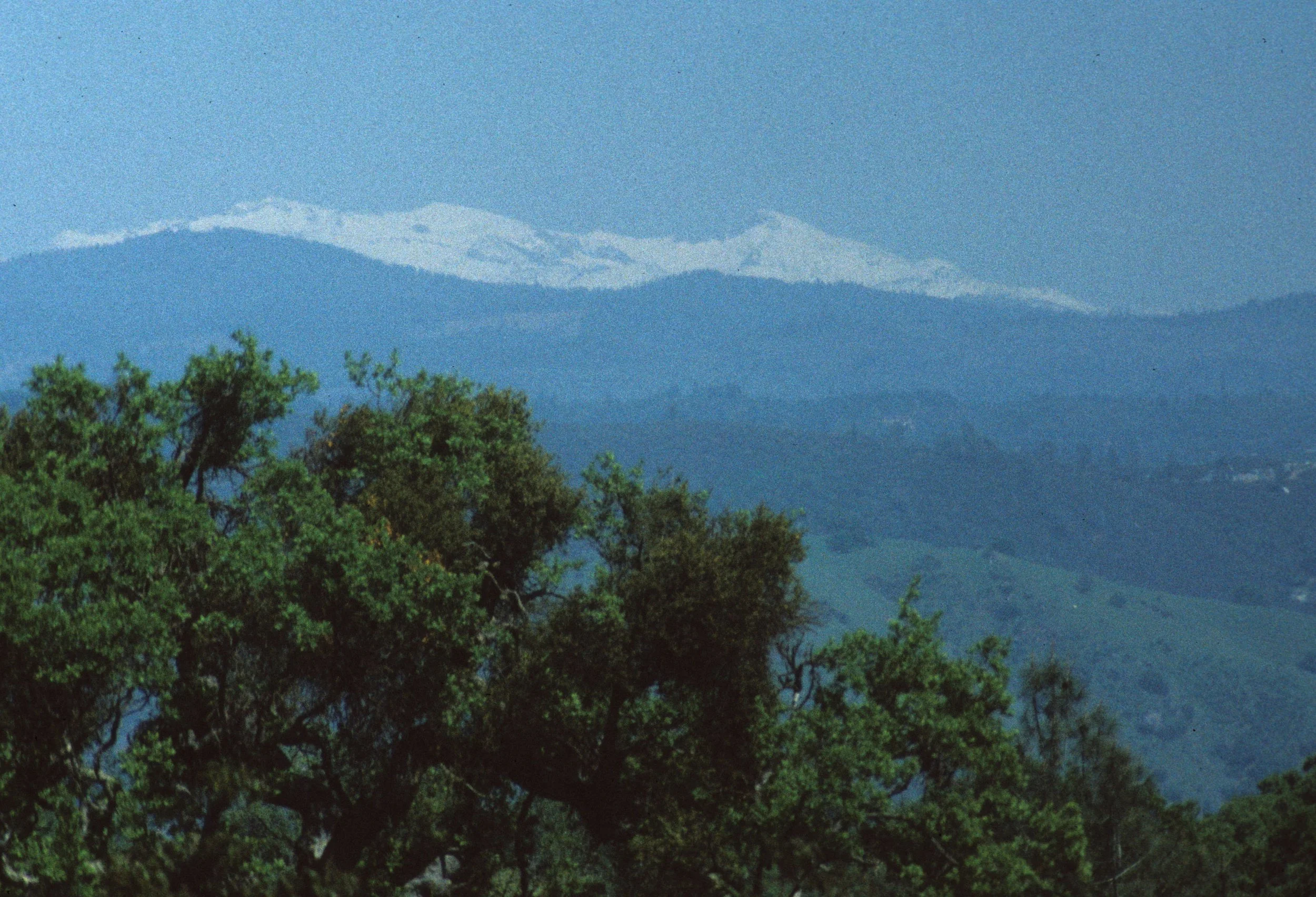 AMERICAN RIVER - VIEW OF SIERRA.jpg