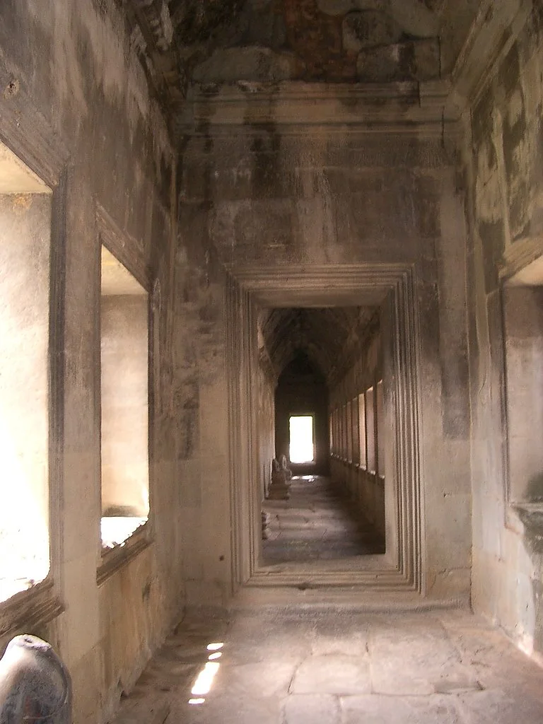 ANGKOR - ANGKOR WAT TEMPLE - CAMBODIA (72).JPG