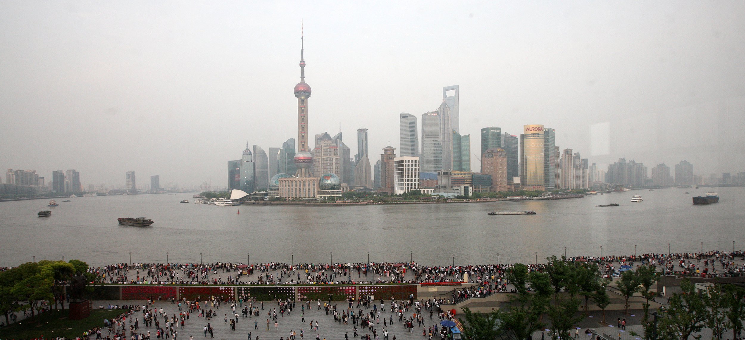 2011-4-29 NIGHT AT SHOOK AT 19 BUND SHANGHAI (106).JPG