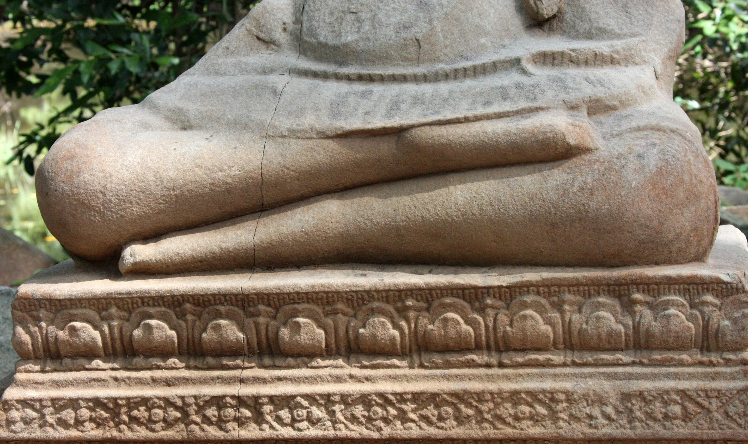 KOH KER TEMPLE CAMBODIA (10).JPG