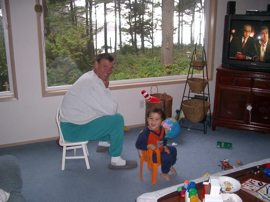 2004-9-15 HANGING IN LAKE FARM (2).JPG