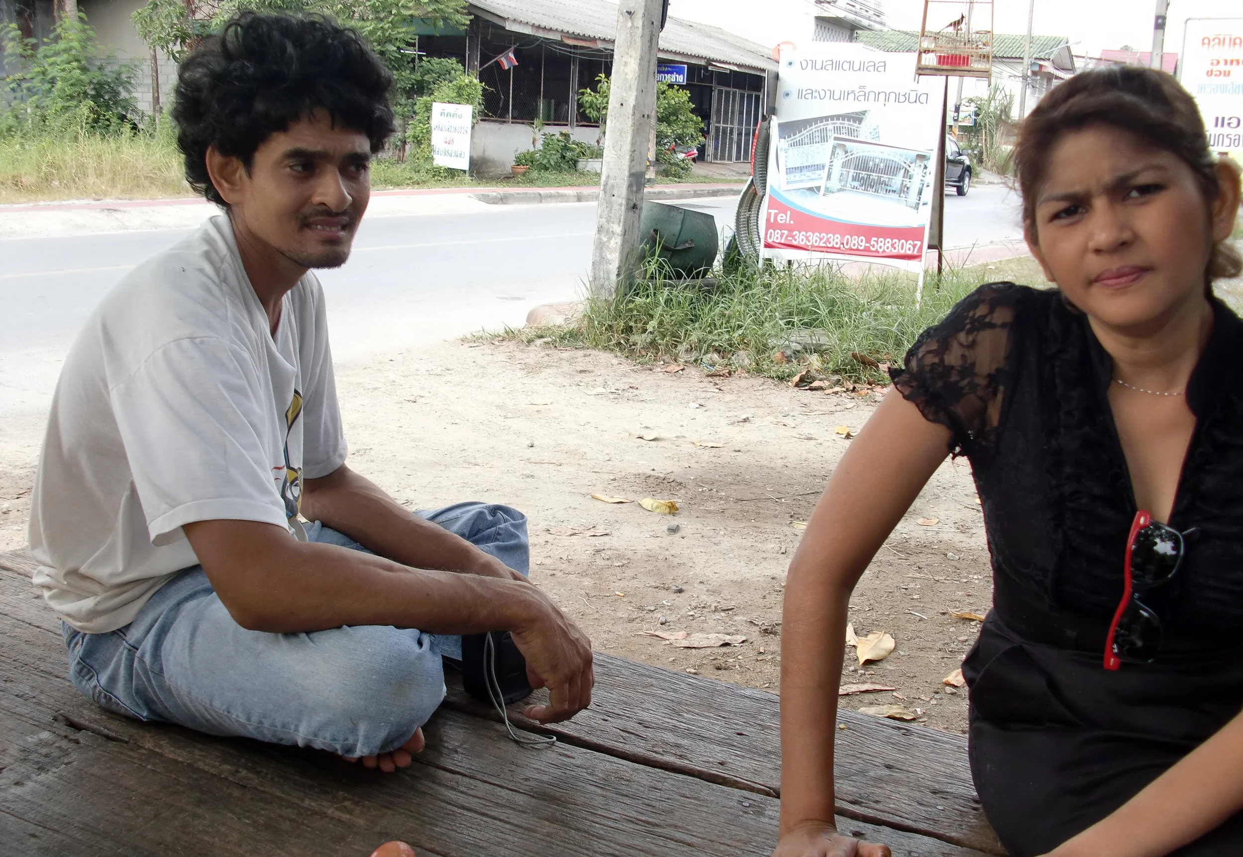 2010-7-15 HANGING IN NAKHON AND PROMLUK (18).JPG