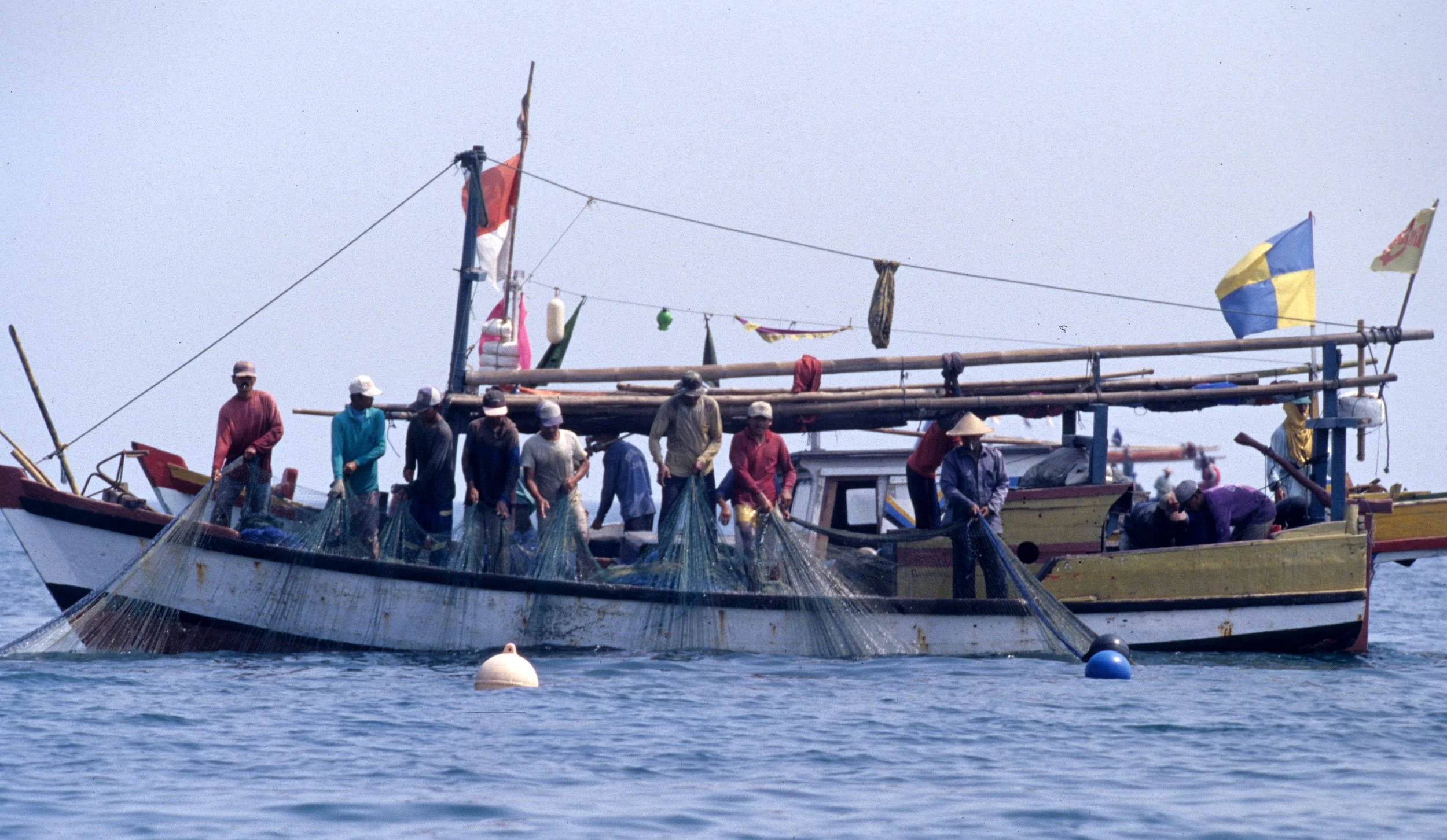 JAVA - FISHERS NEAR UJON KULONG.jpg