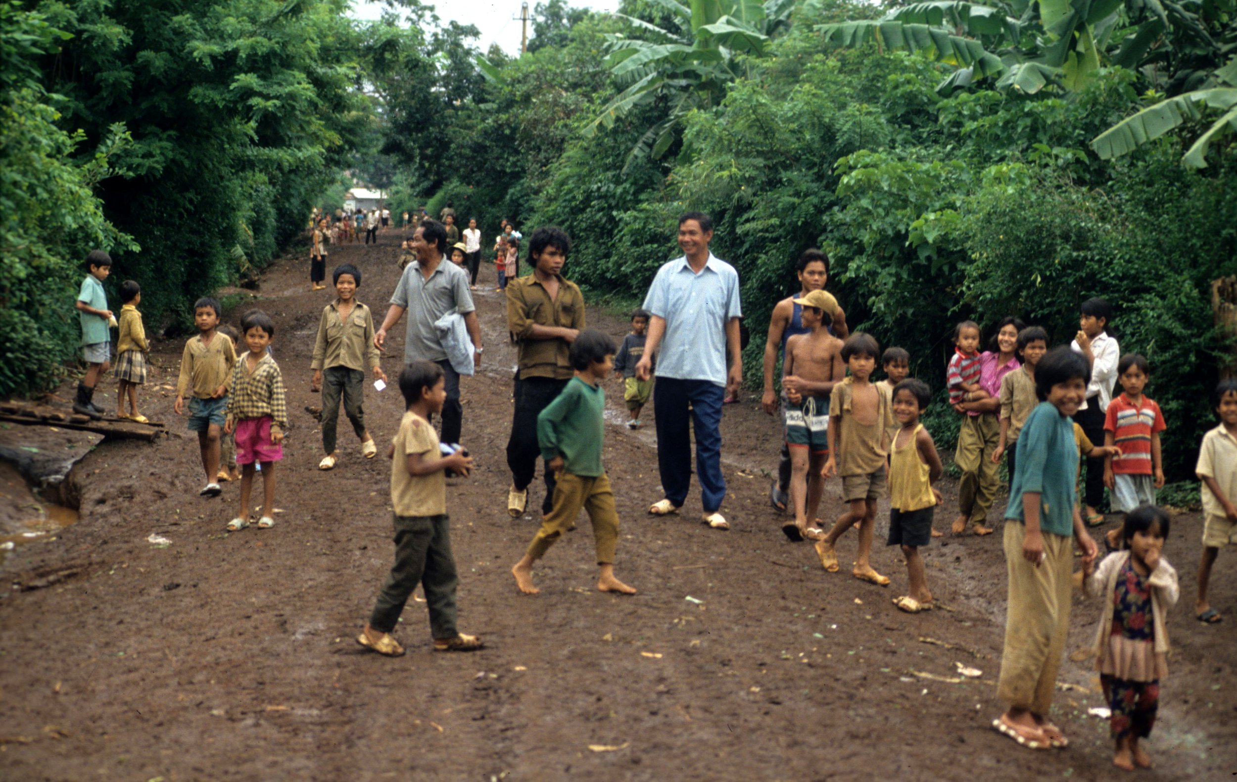 HILLTRIBE - ADAY HILL TRIBE NEAR BUNMETOUT L.jpg