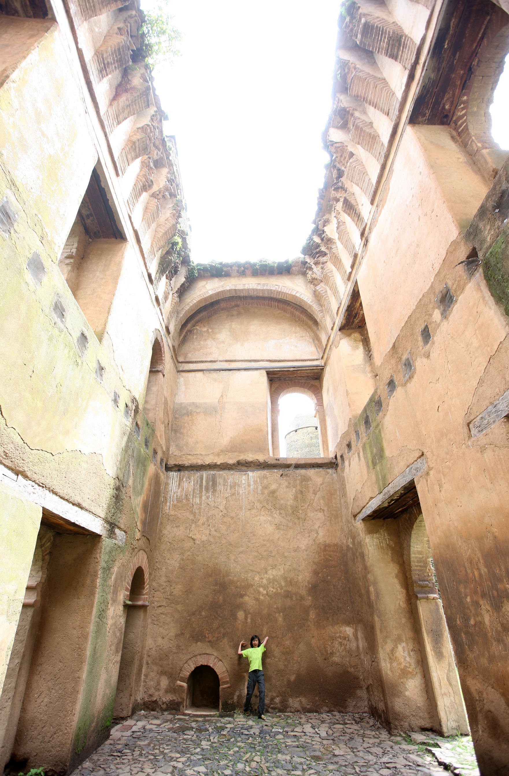 GONDAR ETHIOPIA - GONDAR CASTLE (61).JPG