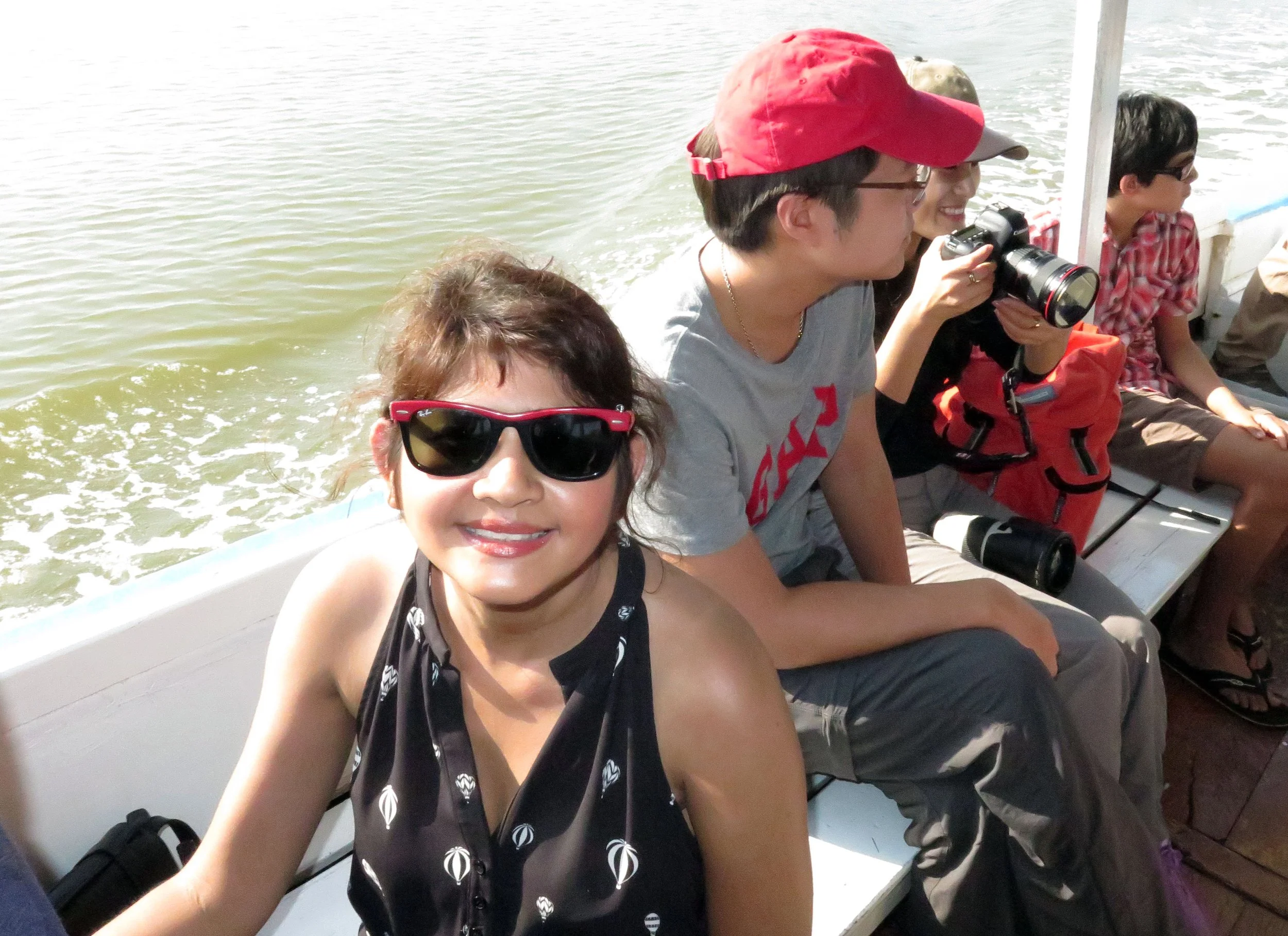 2014 Amphawa Trip to See Whales from Baan Taboon (117).JPG