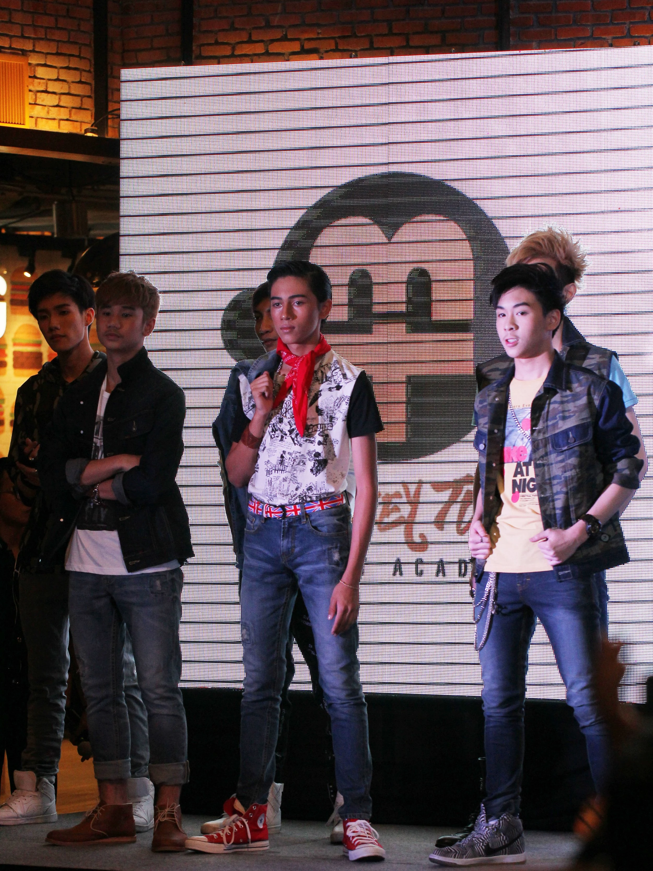 2016 Monkey Town Modeling Cokie in Bangkok (102).JPG