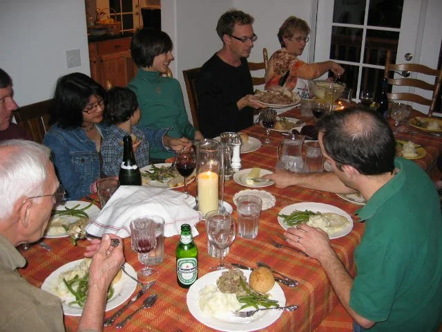 2005-11-24 THANKSGIVING WITH ERINS FOLKS (4).JPG